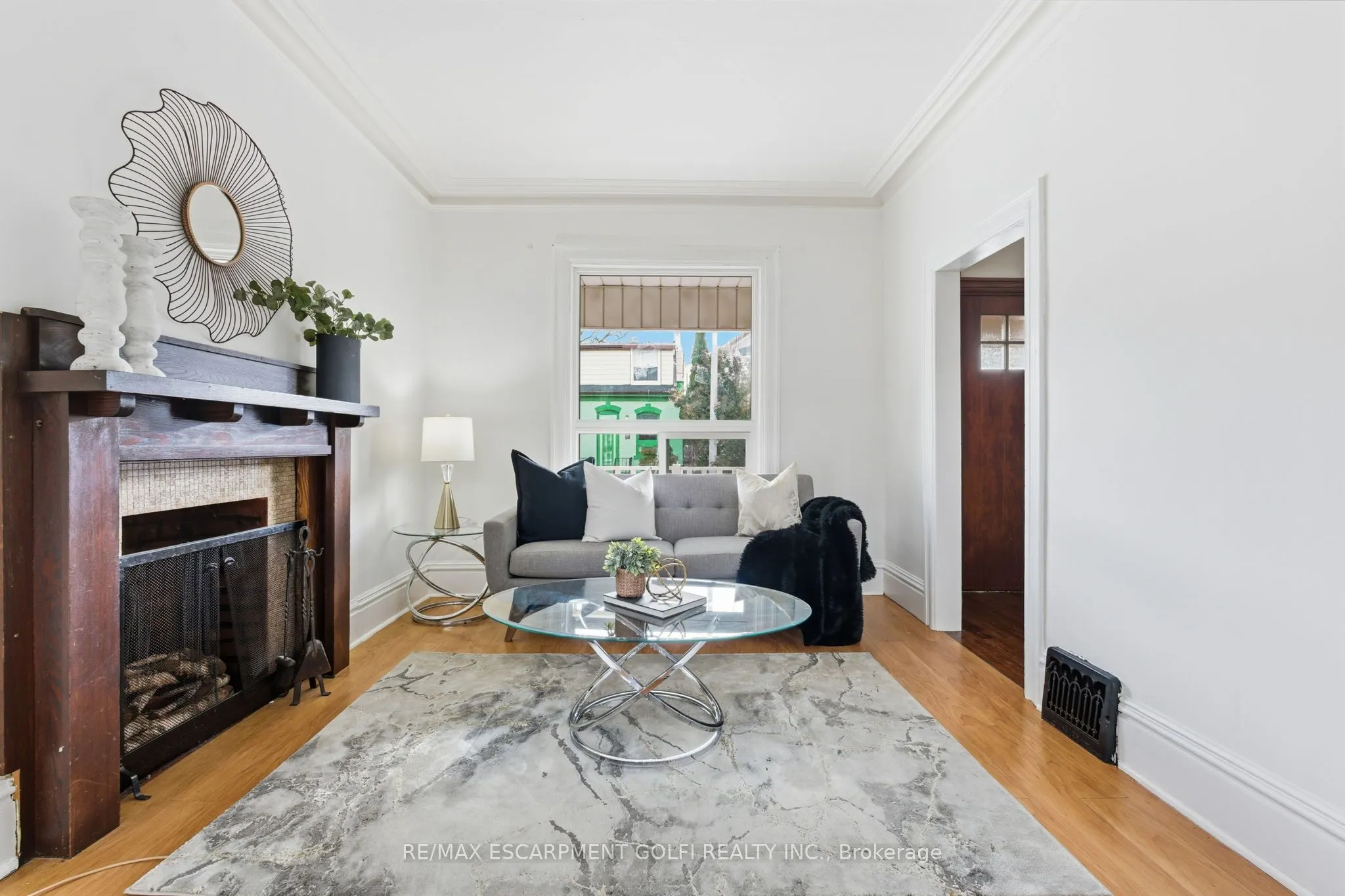 217 Emerald Street N