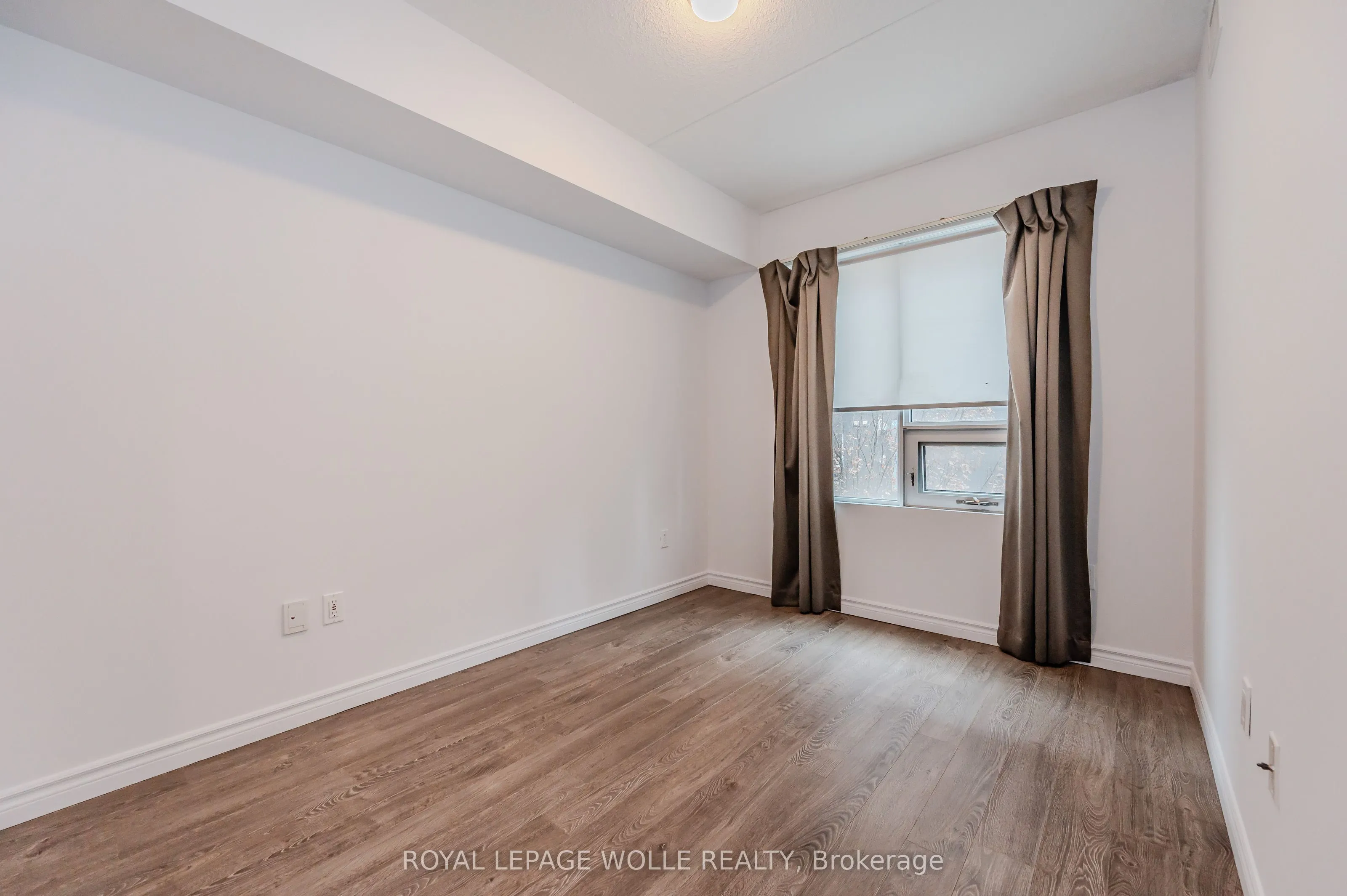 321 Spruce Street S, #207