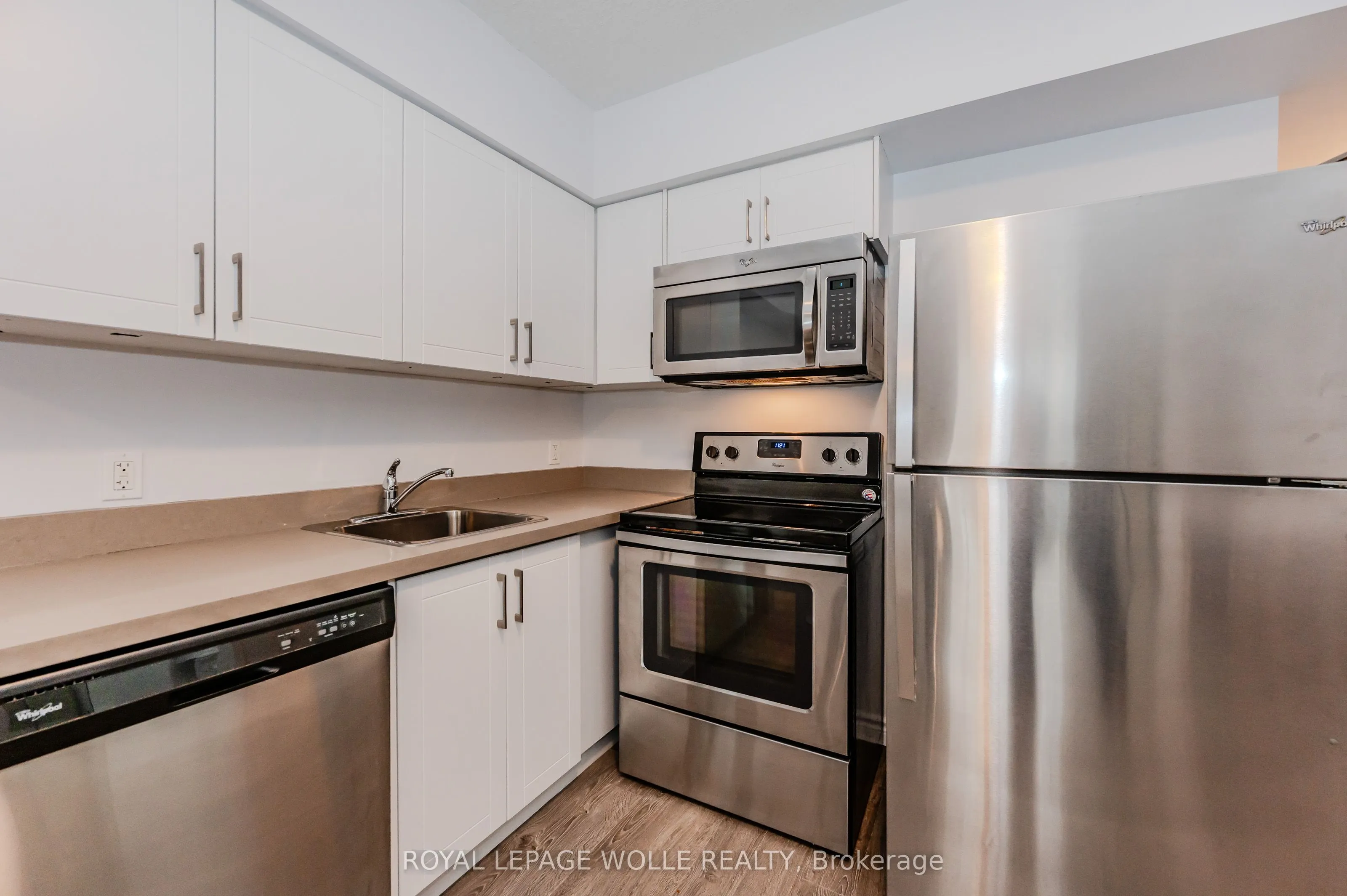 321 Spruce Street S, #207