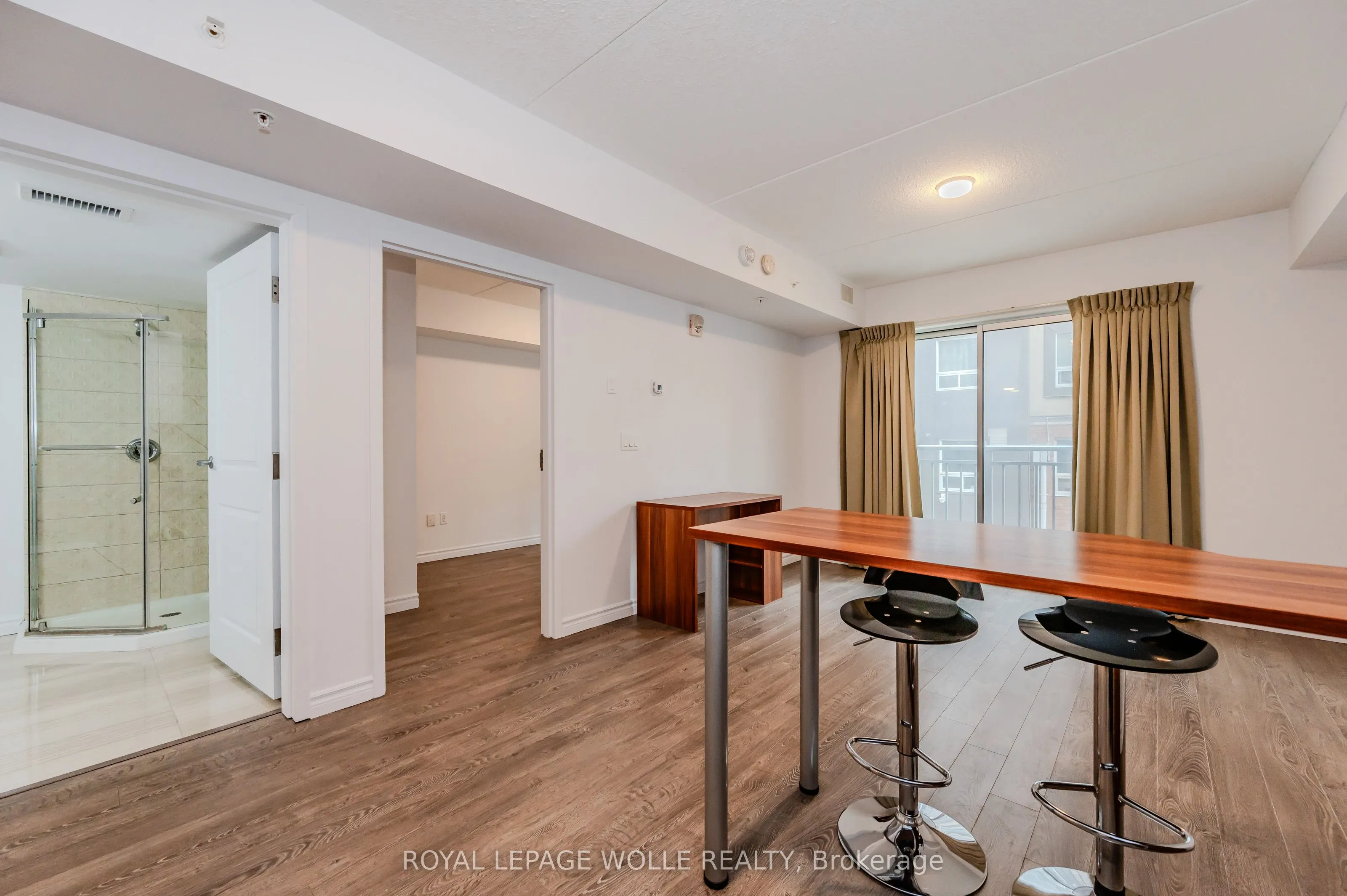 321 Spruce Street S, #207