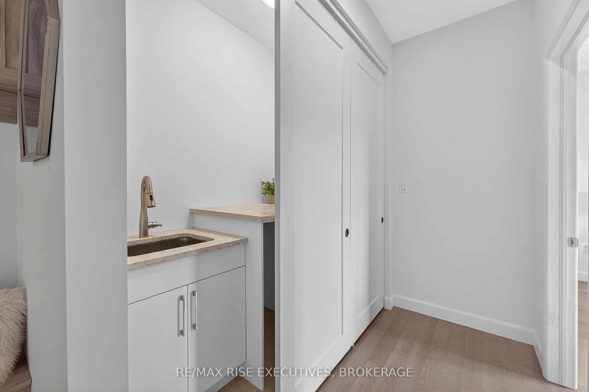 158 Summerside Drive