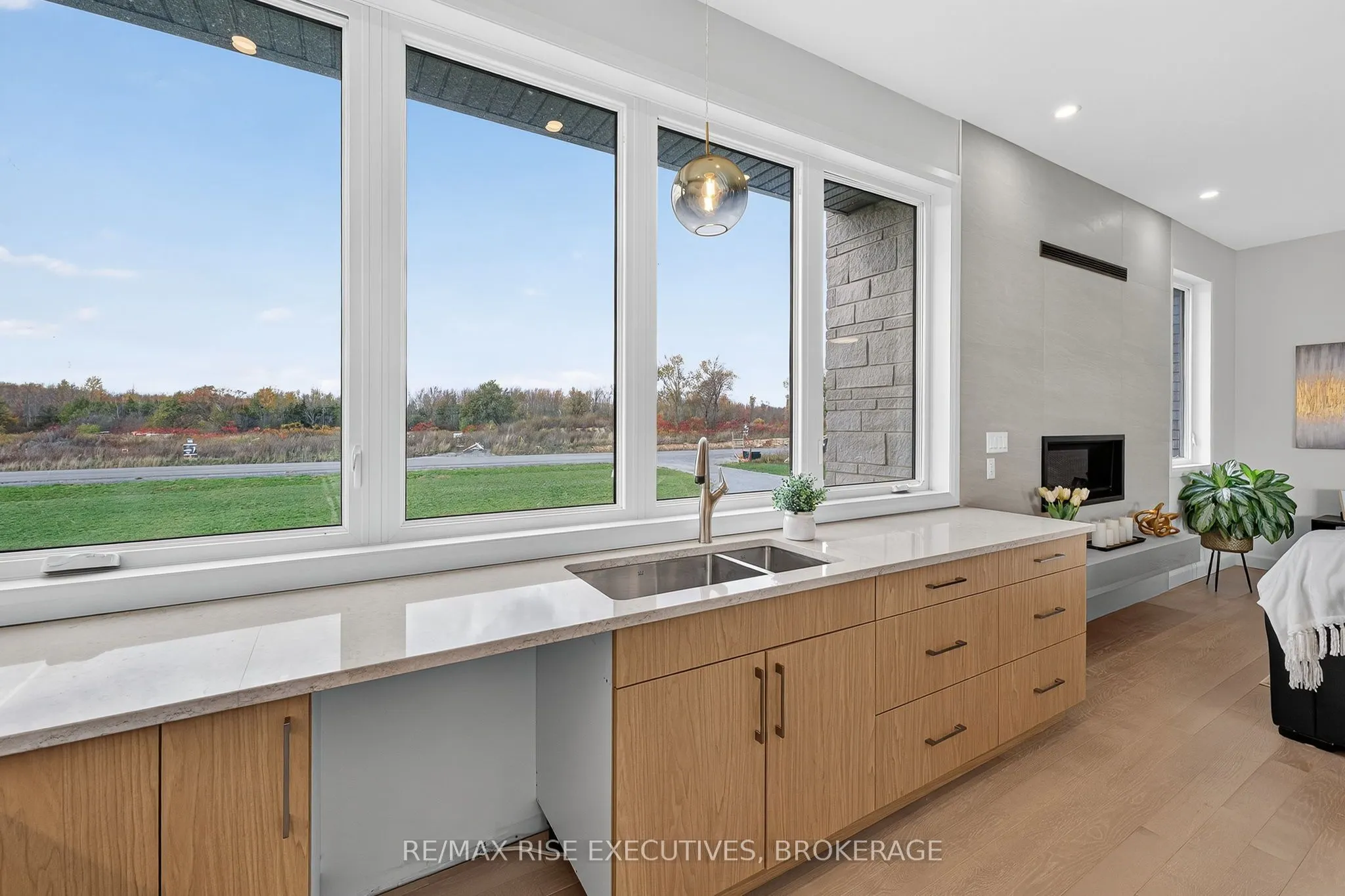 158 Summerside Drive