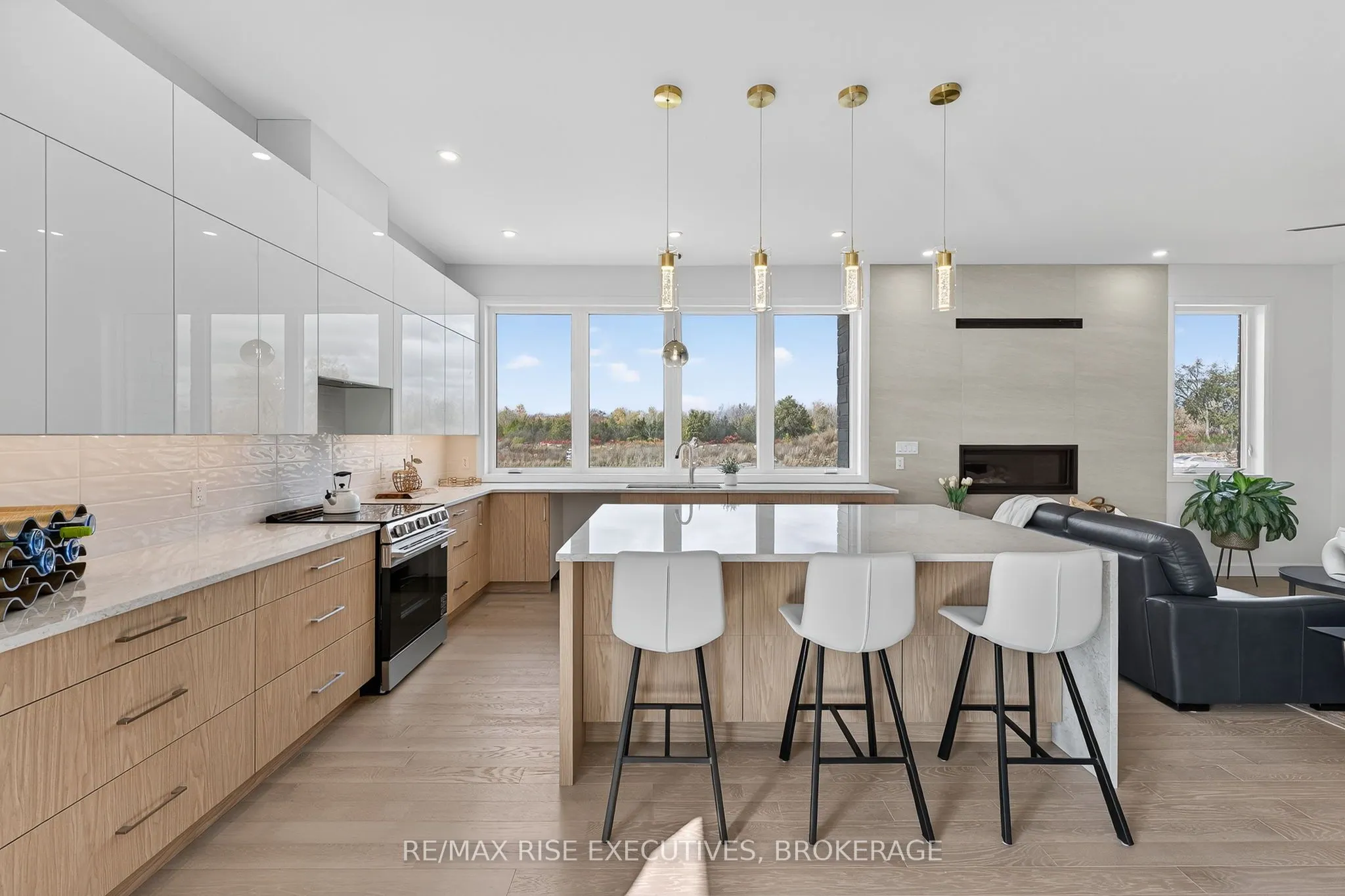 158 Summerside Drive