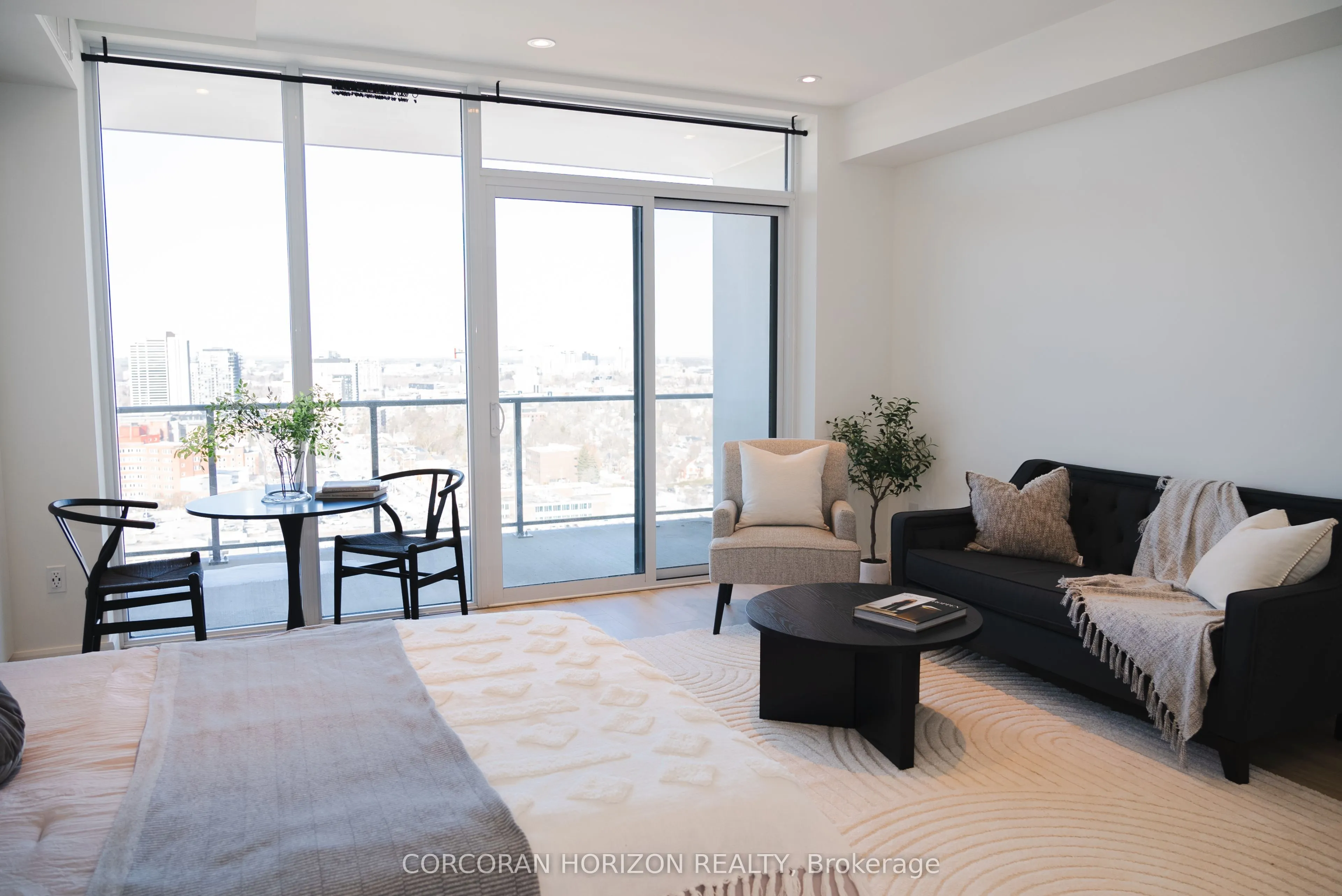 741 King Street, #1711