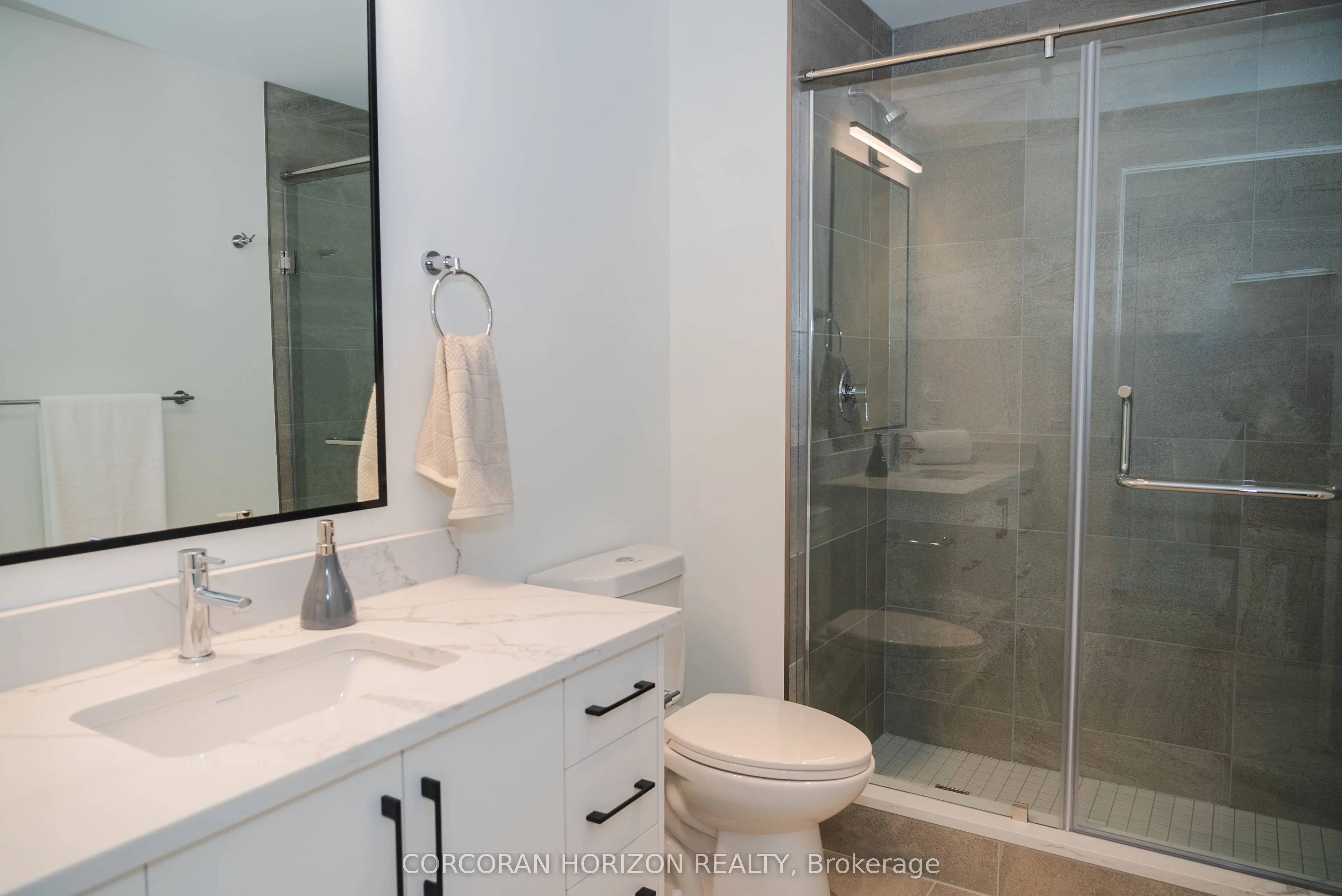 741 King Street, #1711