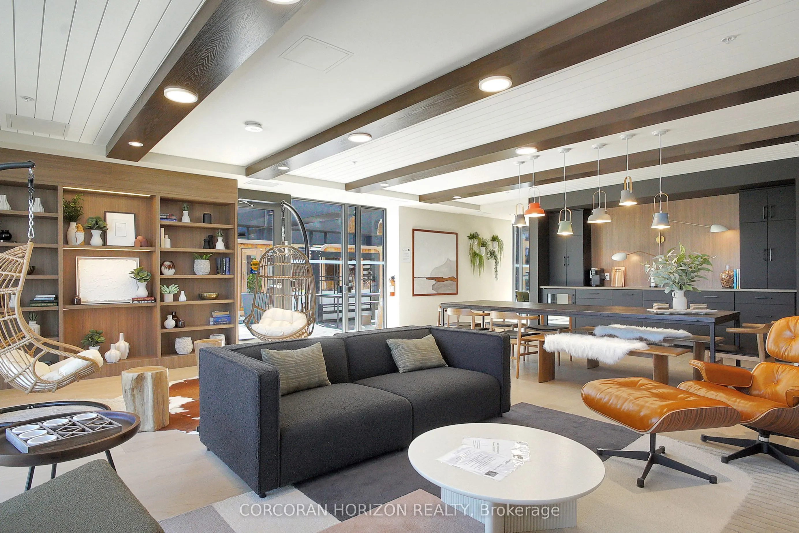 741 King Street, #1711