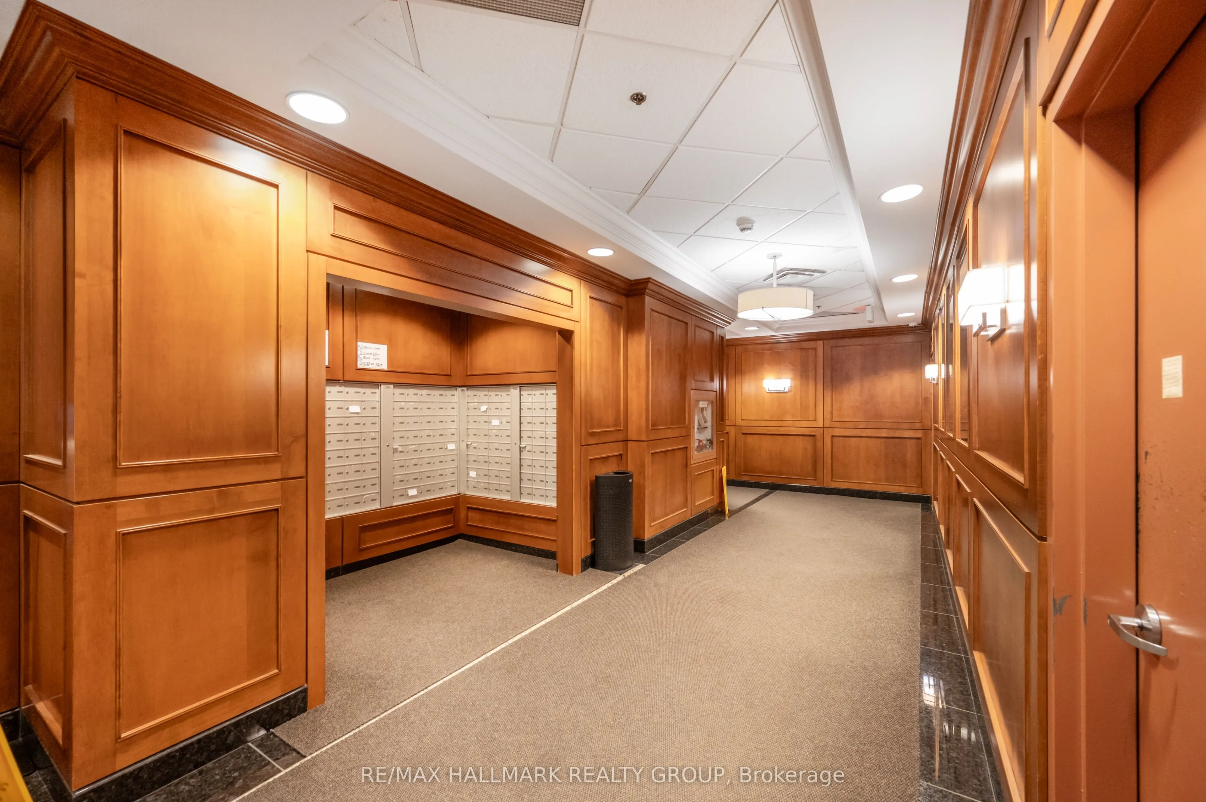 195 Besserer Street, #2701