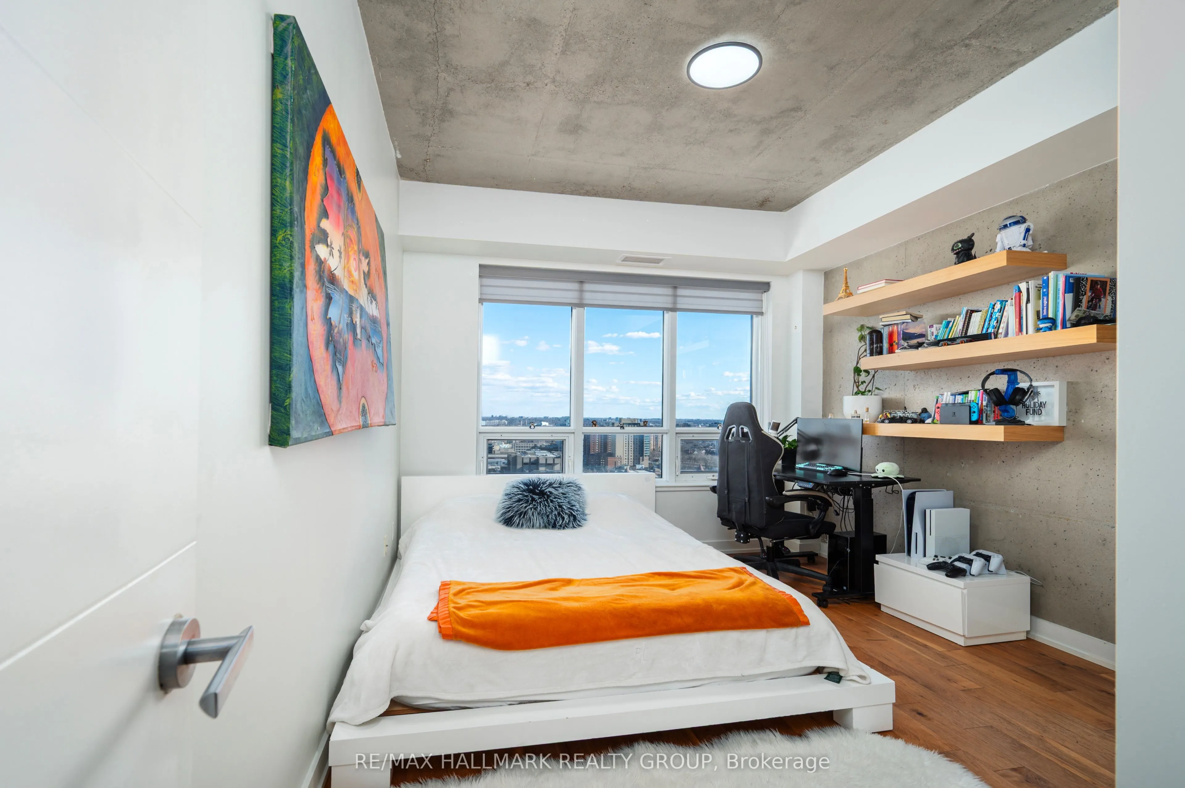 195 Besserer Street, #2701