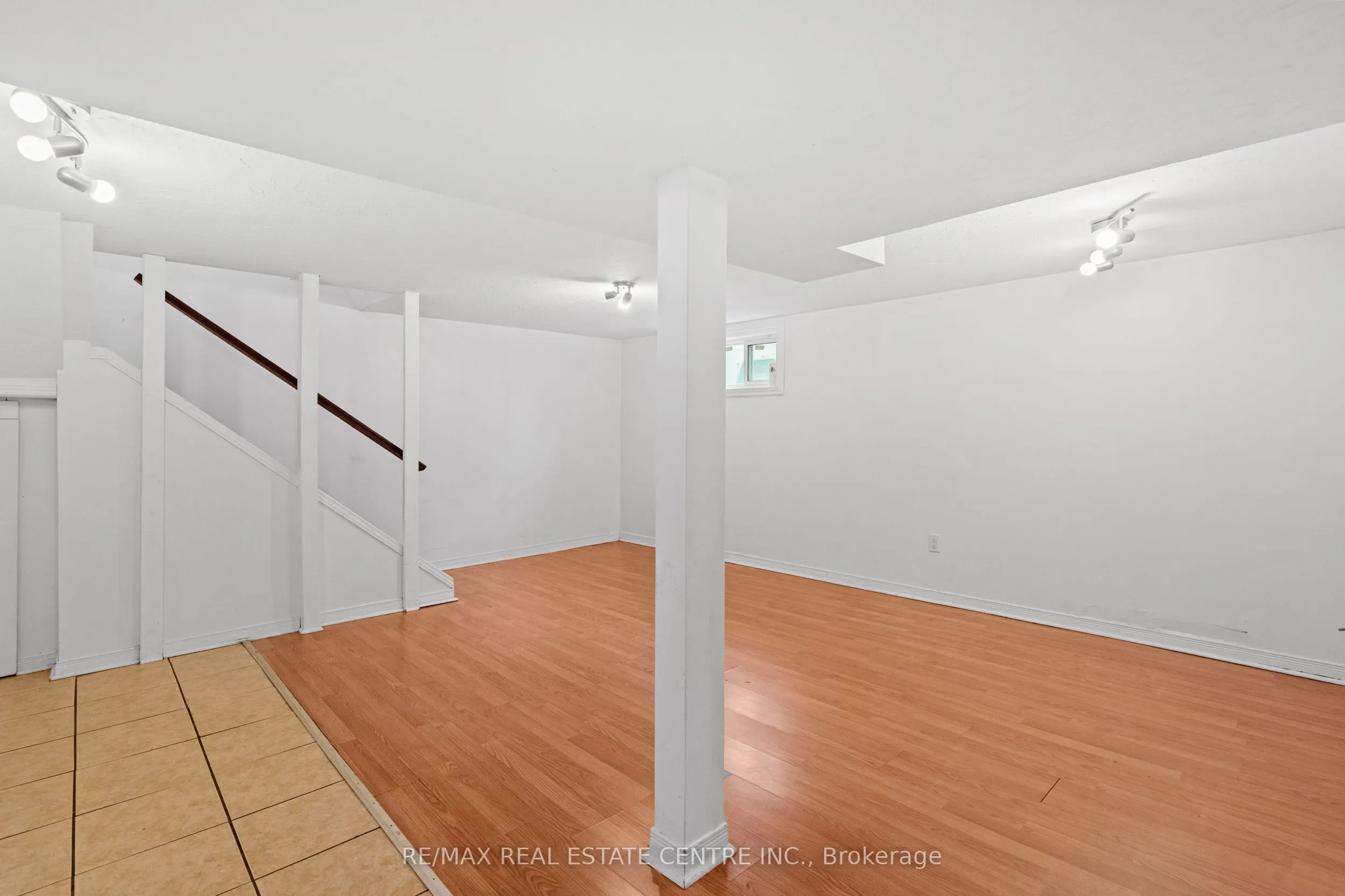 298 Wallace Avenue, #Basement