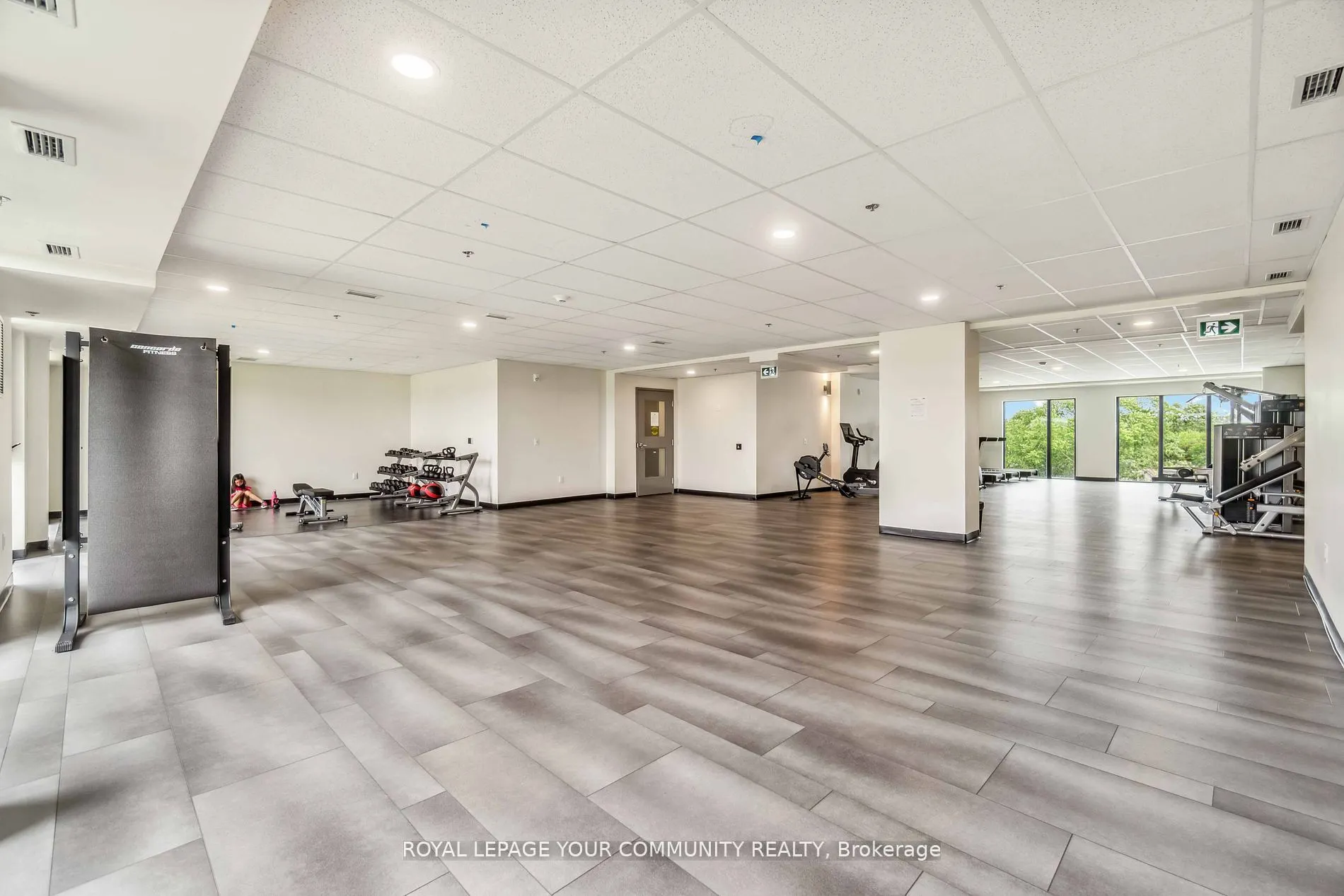 50 Herrick Avenue, #Upper PH04