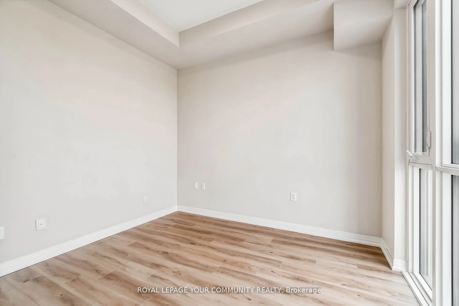 50 Herrick Avenue, #Upper PH04