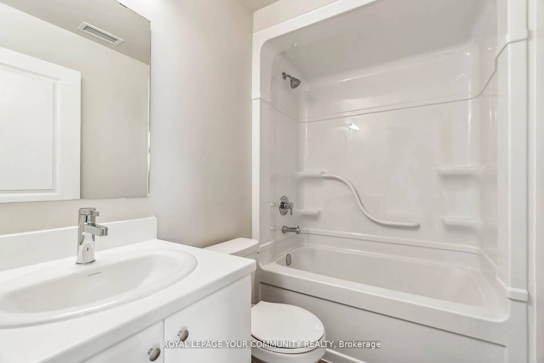 50 Herrick Avenue, #Upper PH04