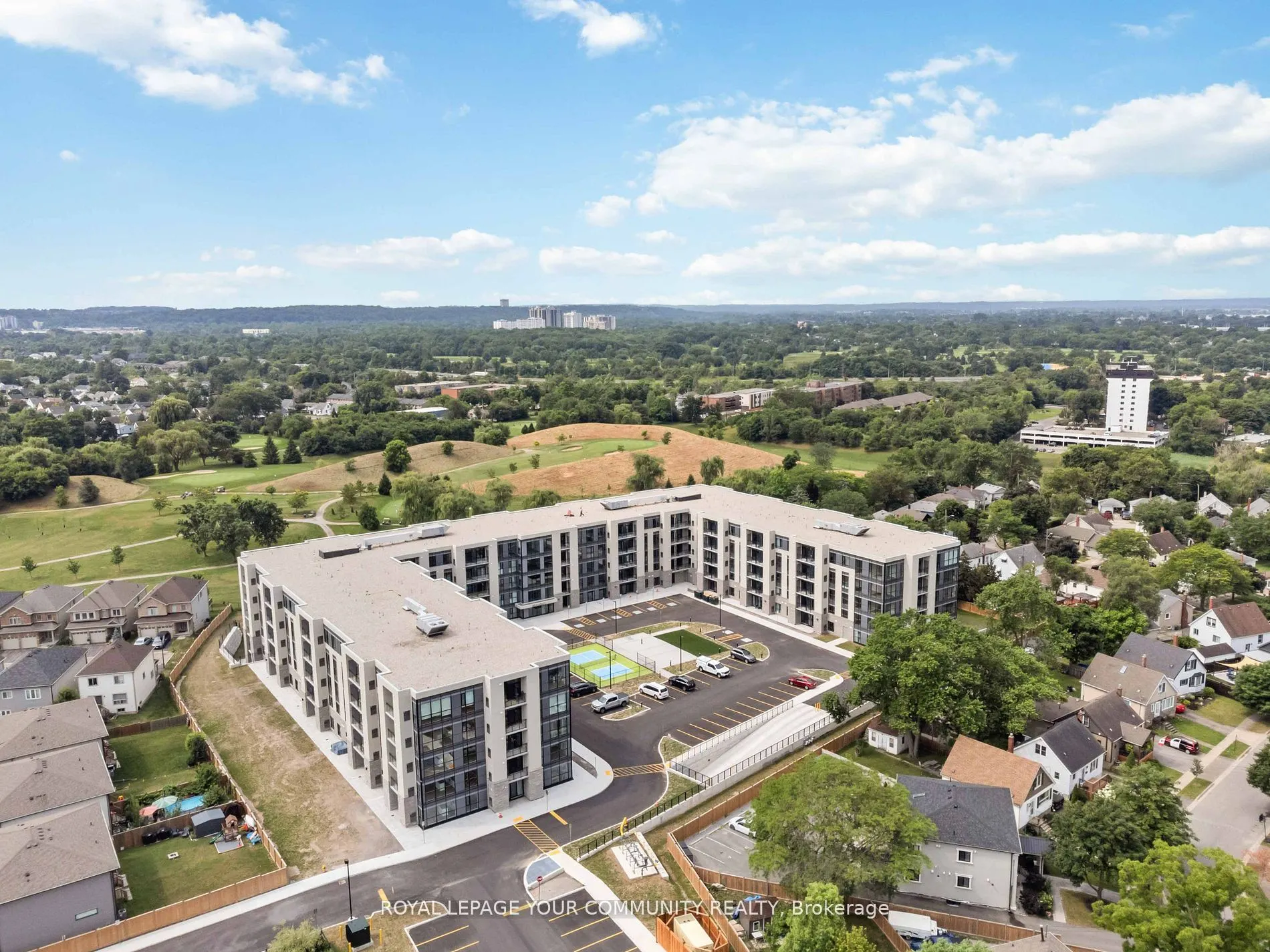 50 Herrick Avenue, #Upper PH04