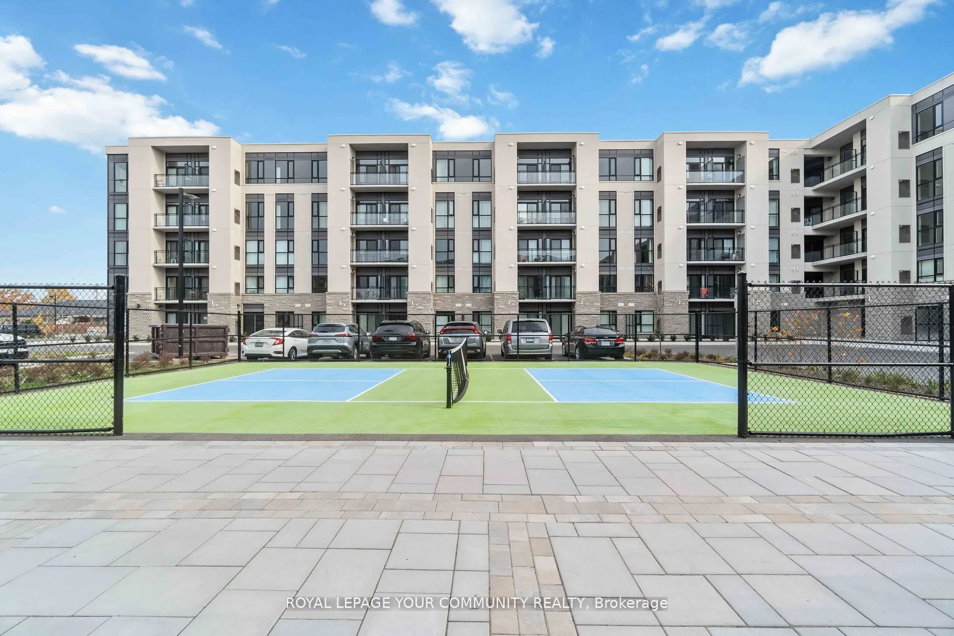 50 Herrick Avenue, #Upper PH04