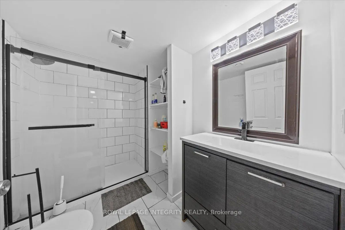 279 Somerset Street E