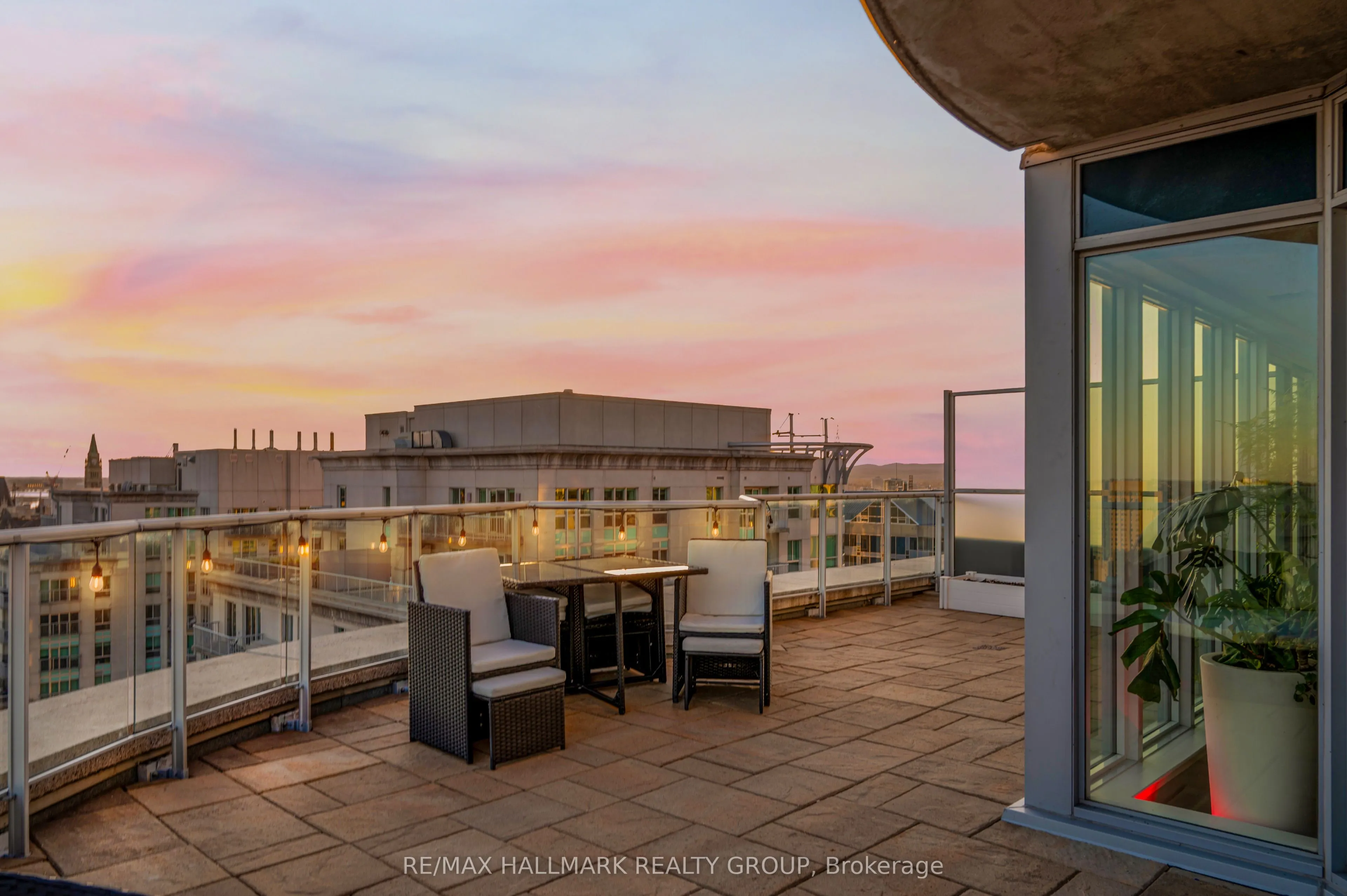 195 Besserer Street, #2701