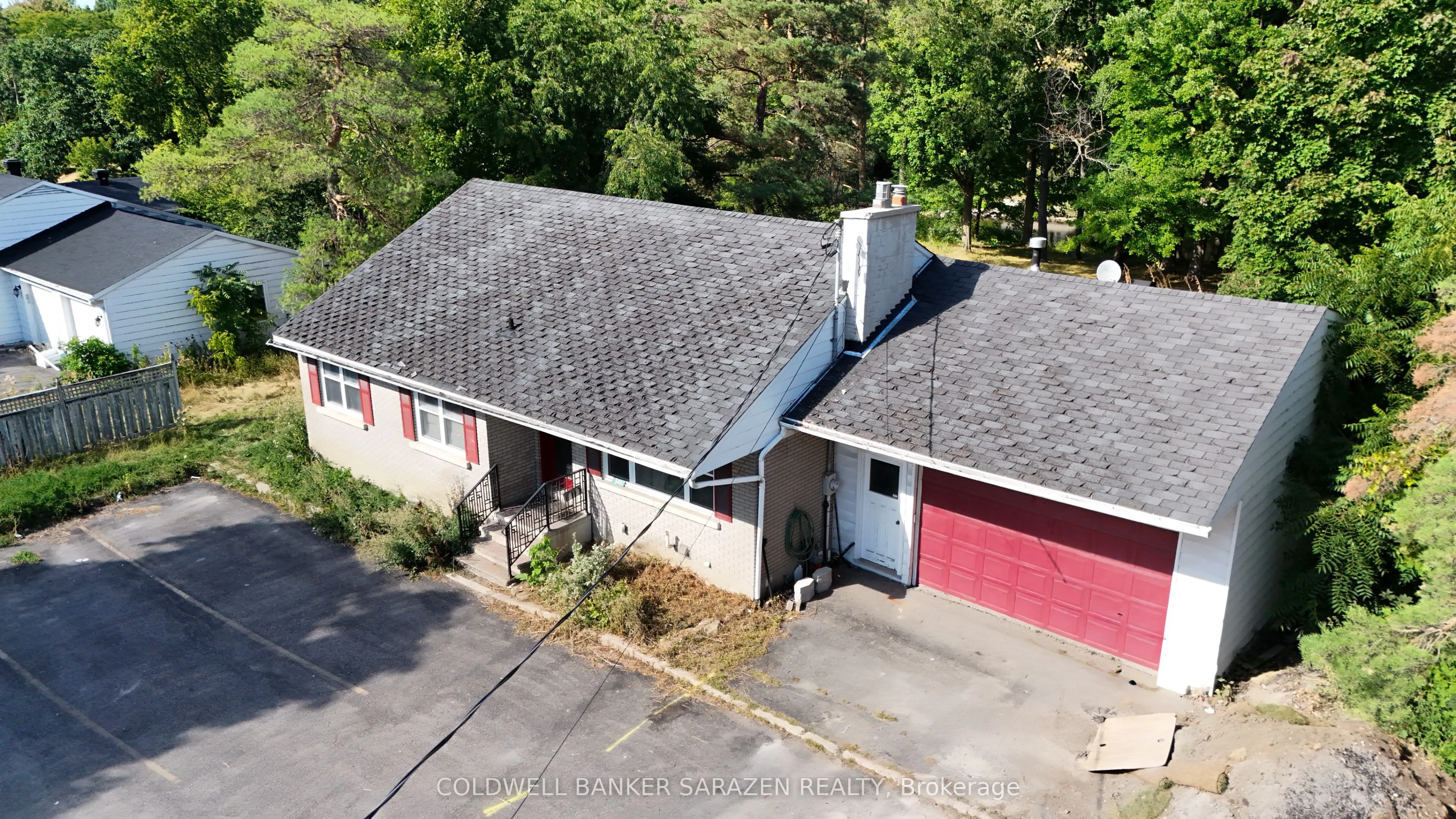 5497 Manotick Main Street