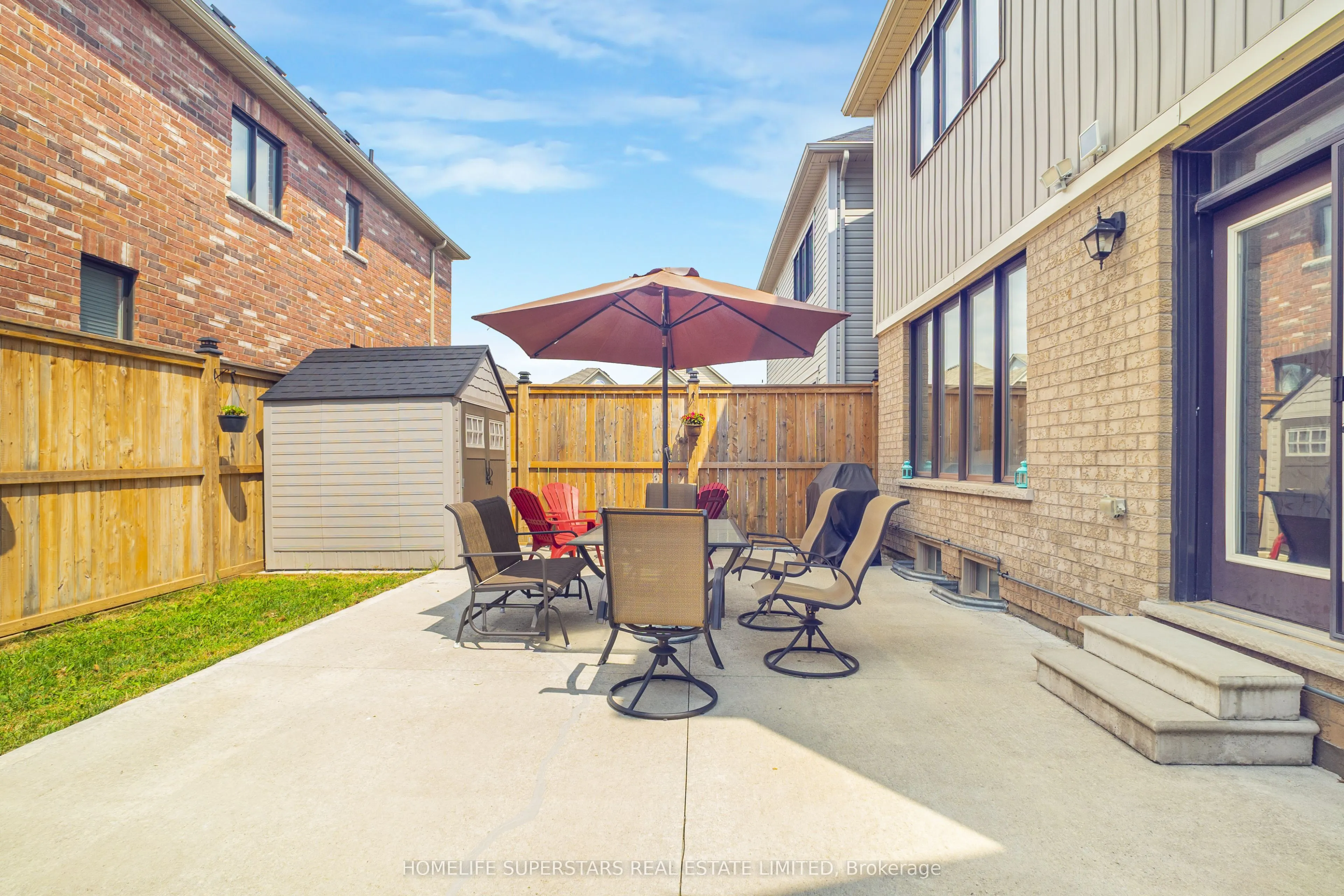 8066 Hackberry Trail