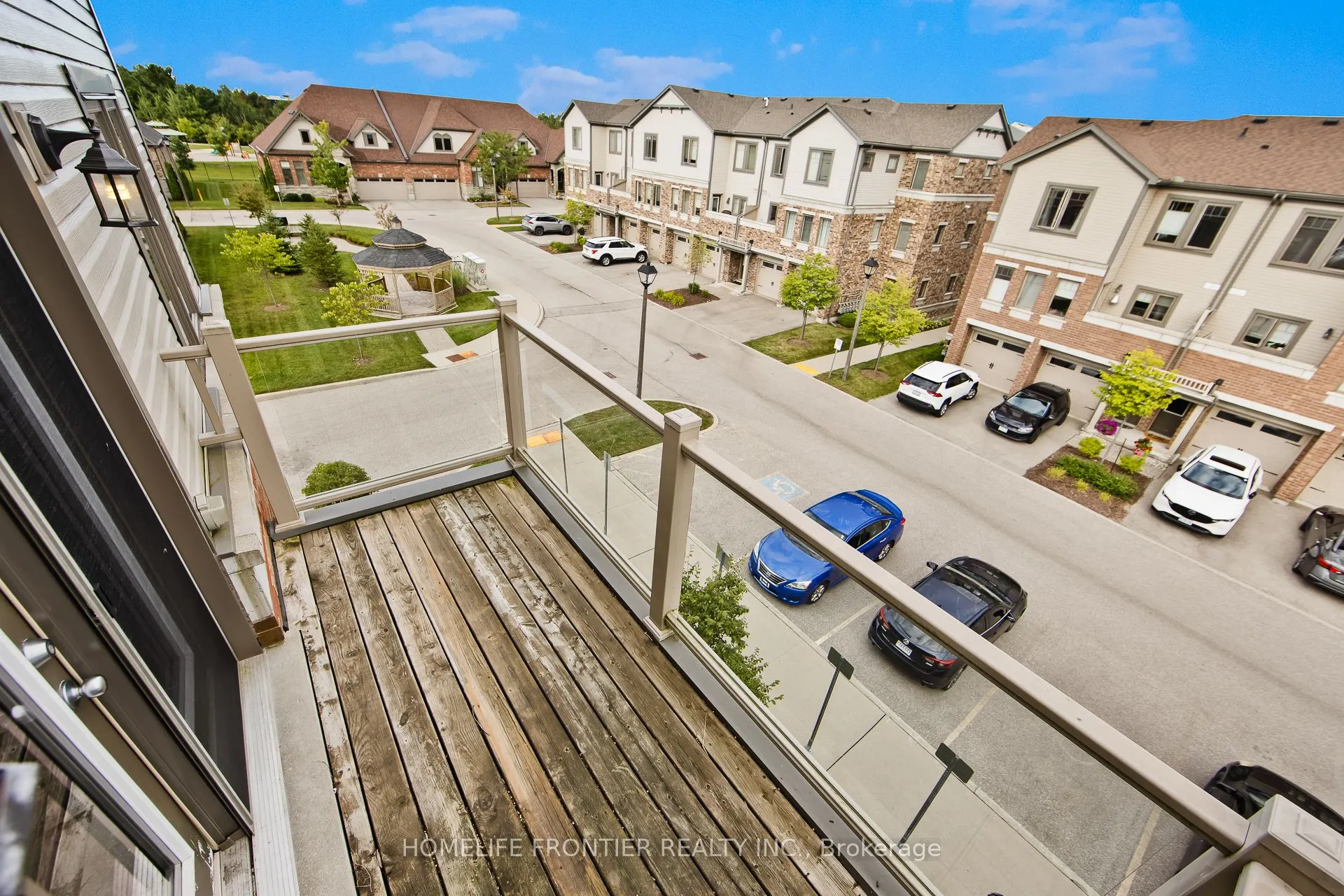 39 Kay Crescent, #32