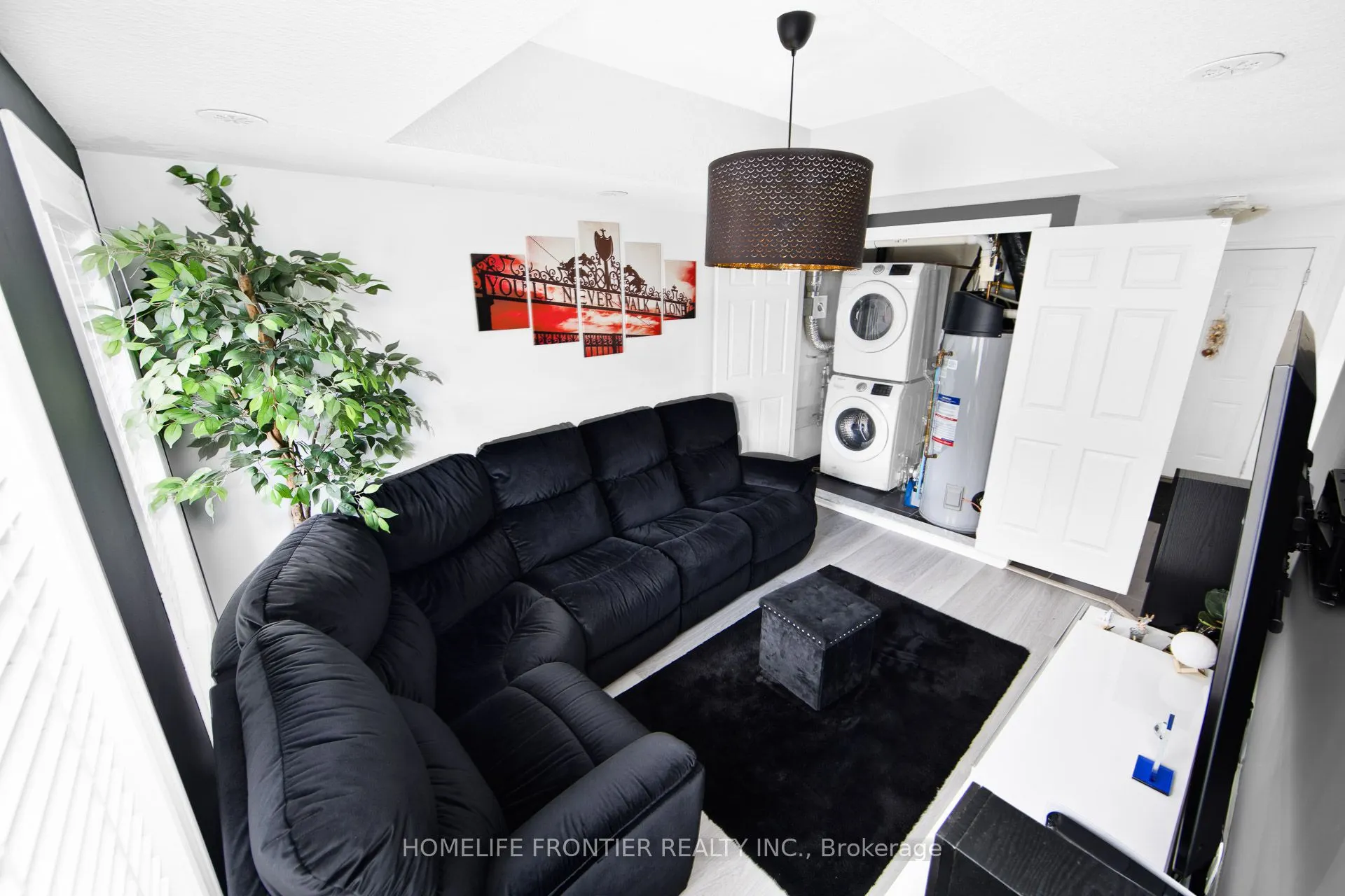 39 Kay Crescent, #32