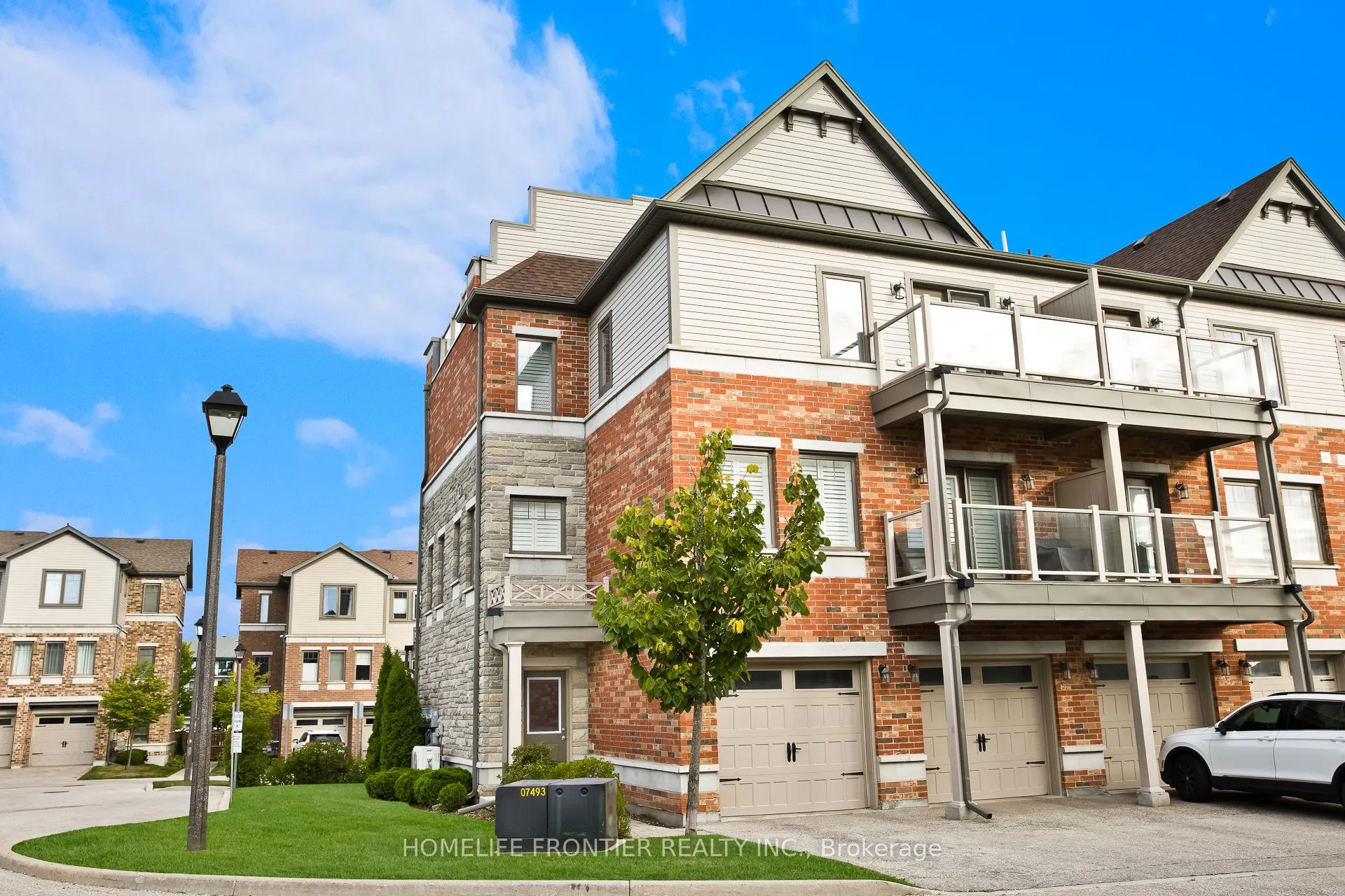 39 Kay Crescent, #32