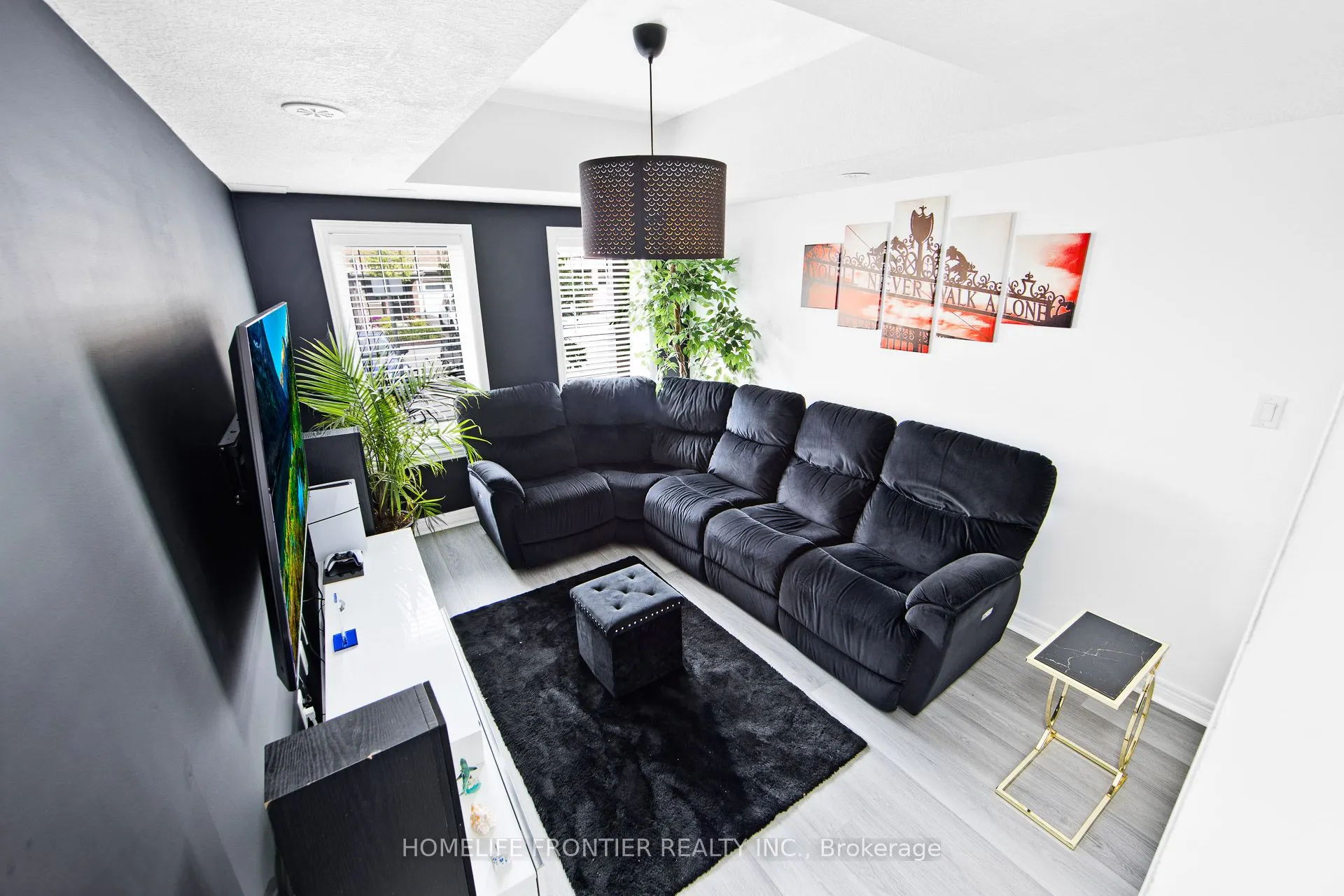 39 Kay Crescent, #32