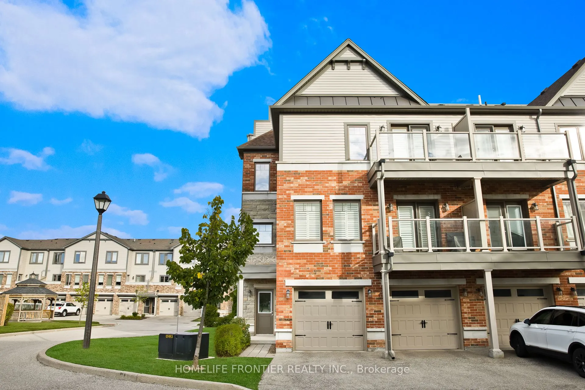 39 Kay Crescent, #32