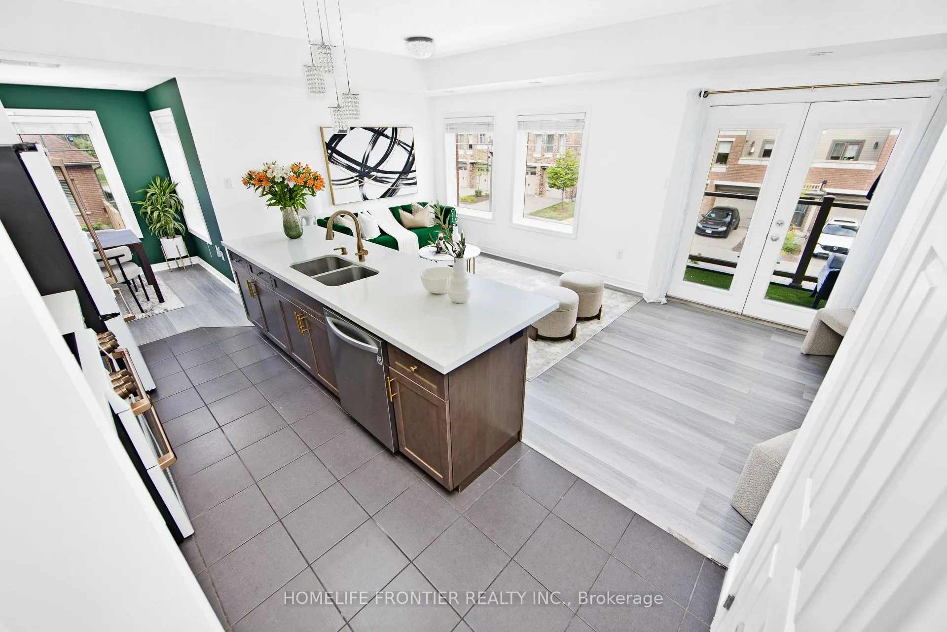 39 Kay Crescent, #32