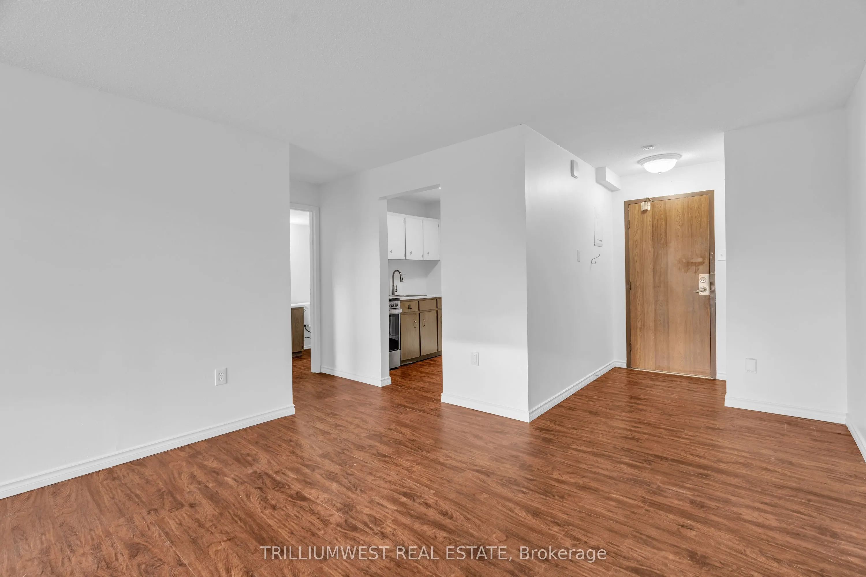 64 Benton Street, #602