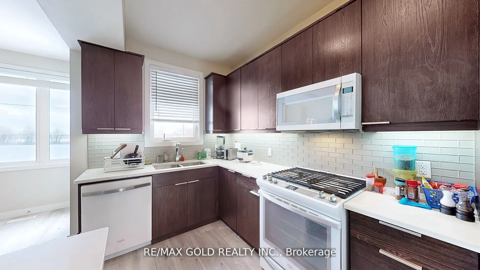 997 West Village Square