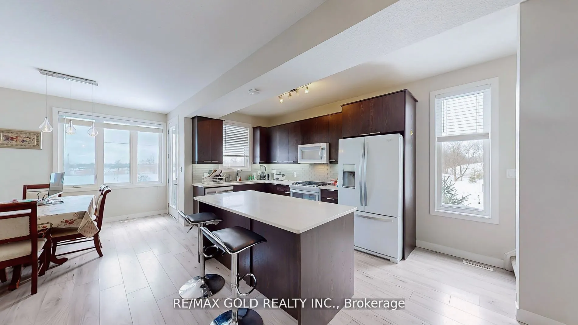 997 West Village Square