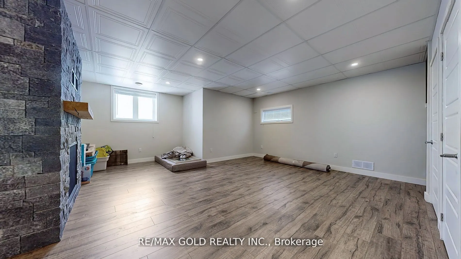 997 West Village Square