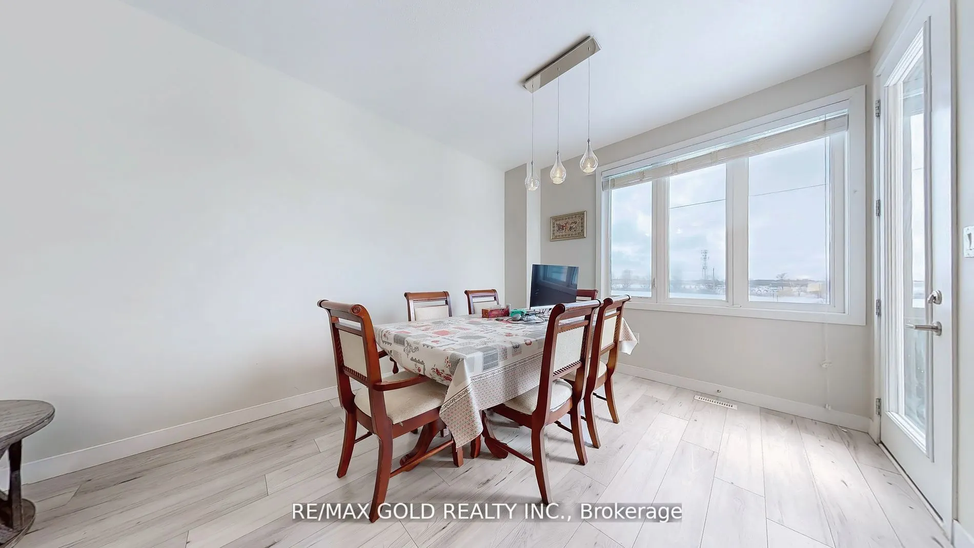 997 West Village Square