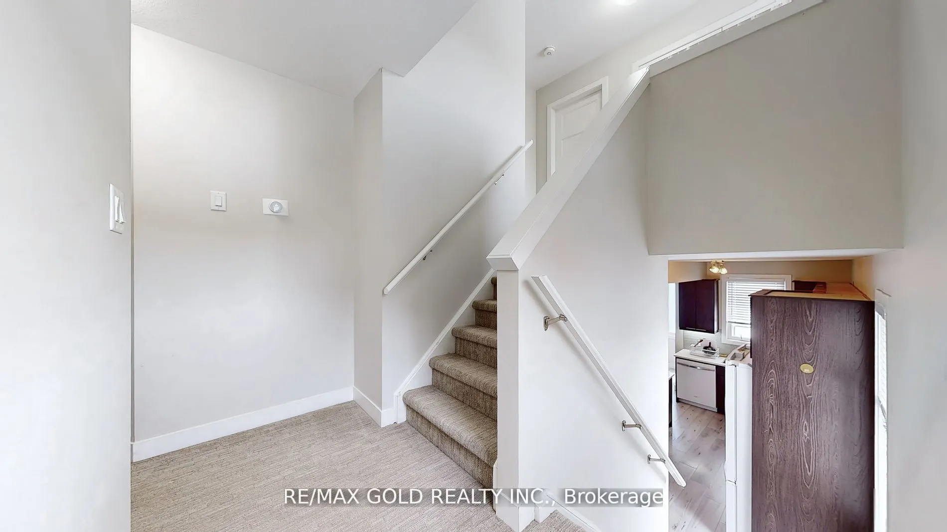 997 West Village Square