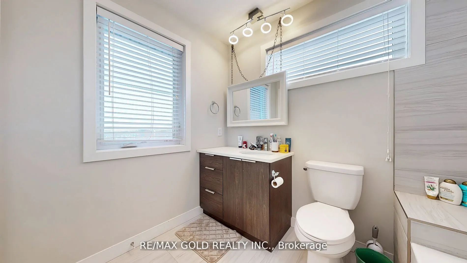 997 West Village Square