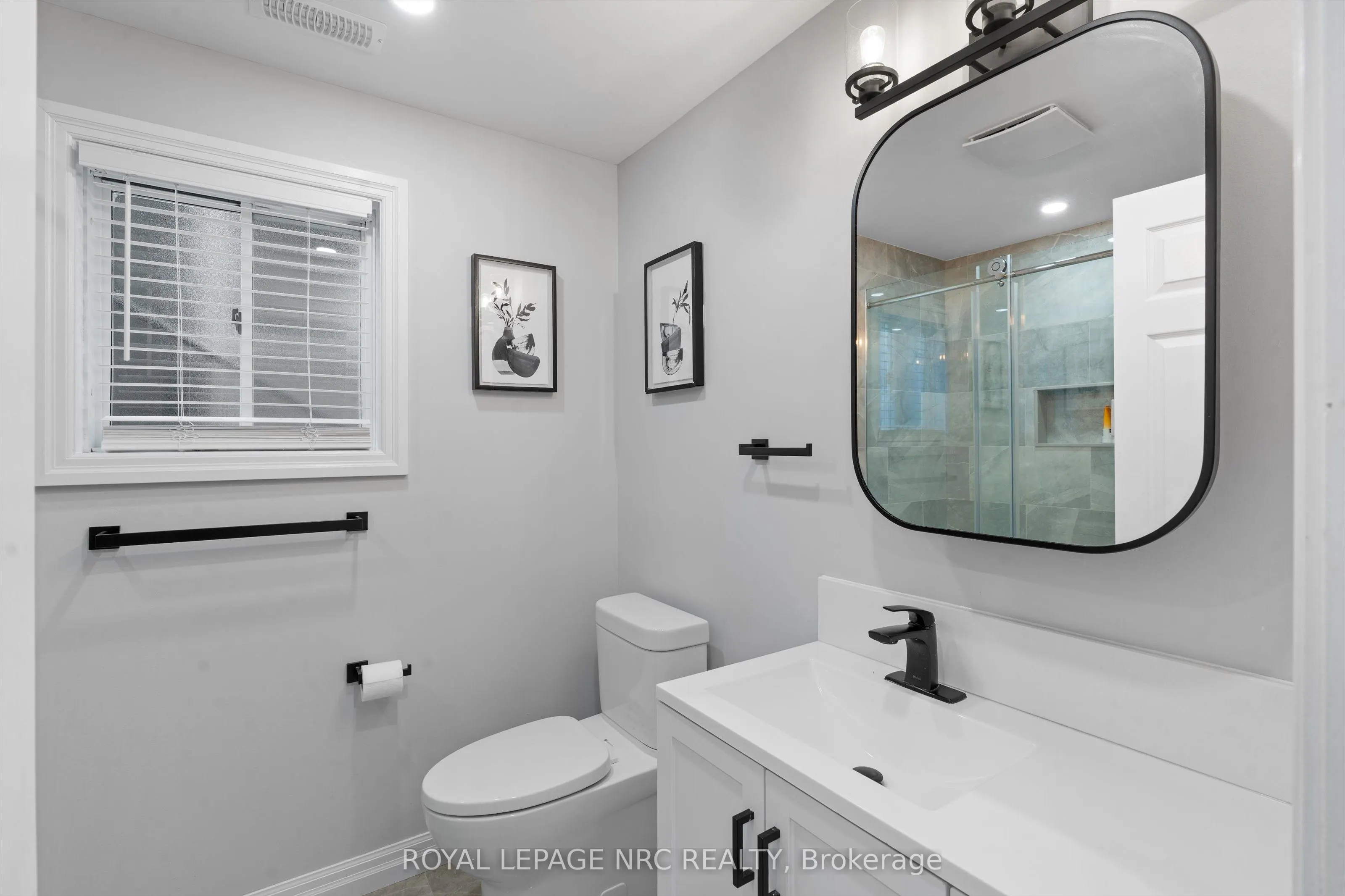 37 West Farmington Drive