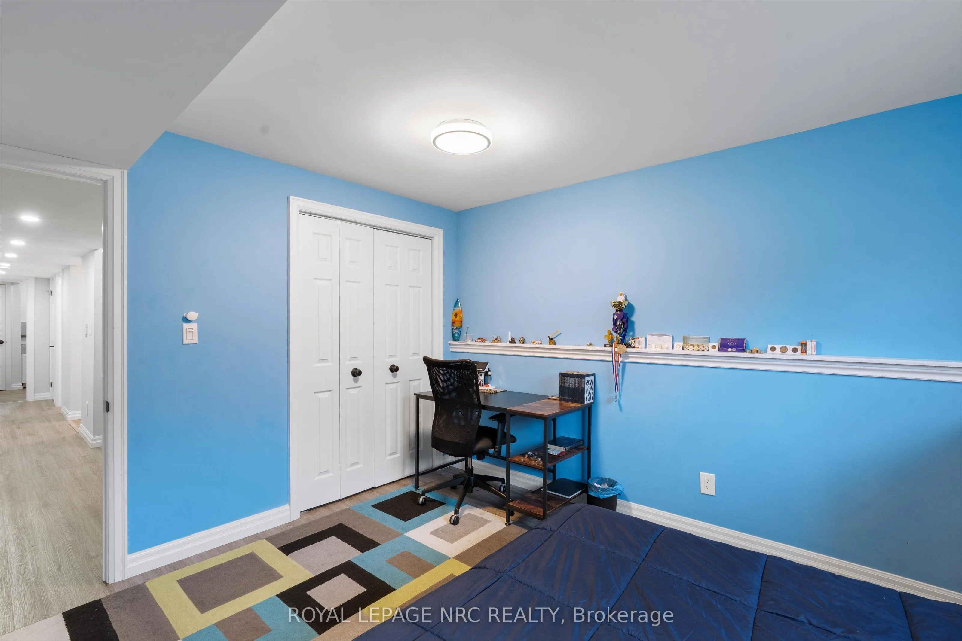 37 West Farmington Drive