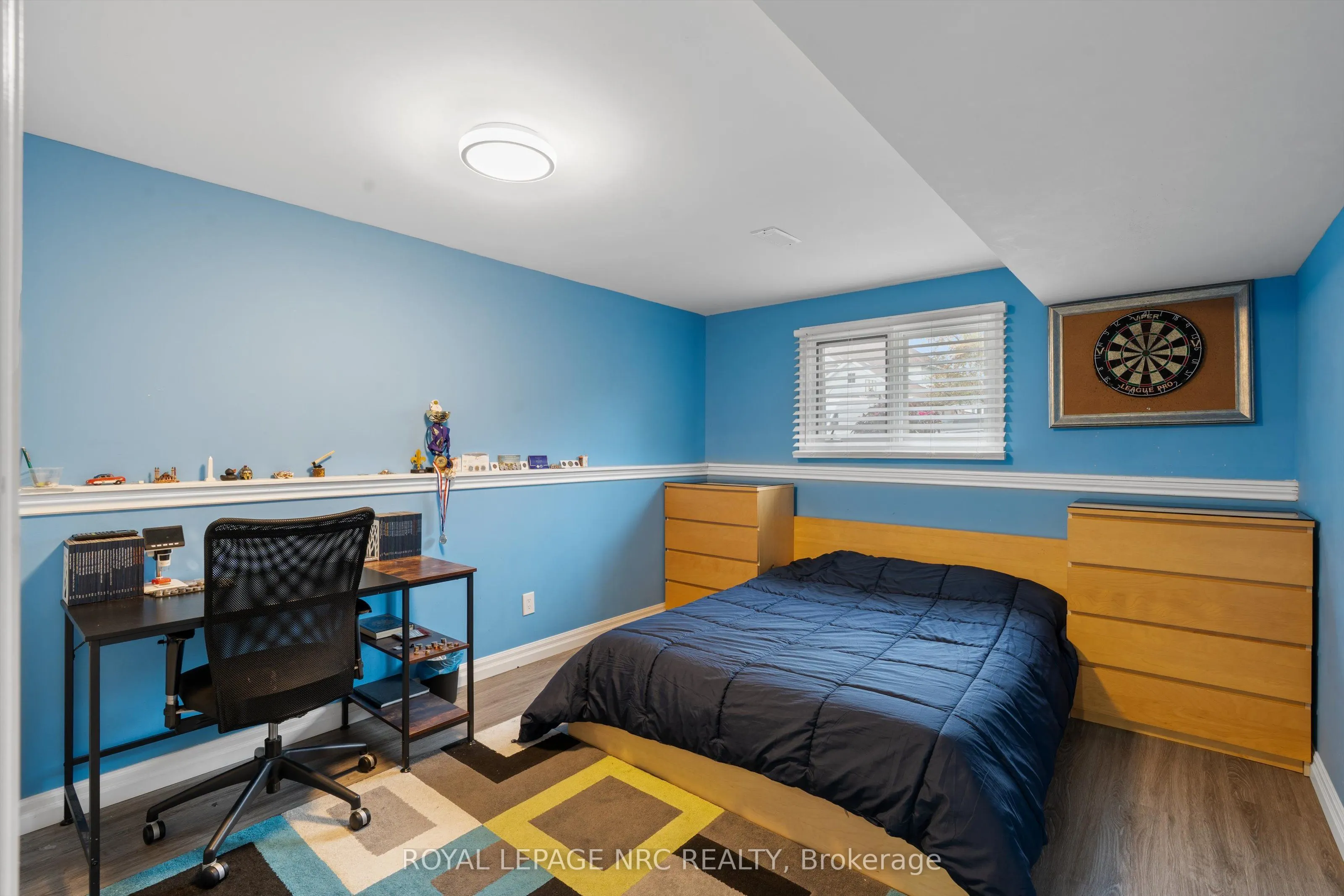 37 West Farmington Drive