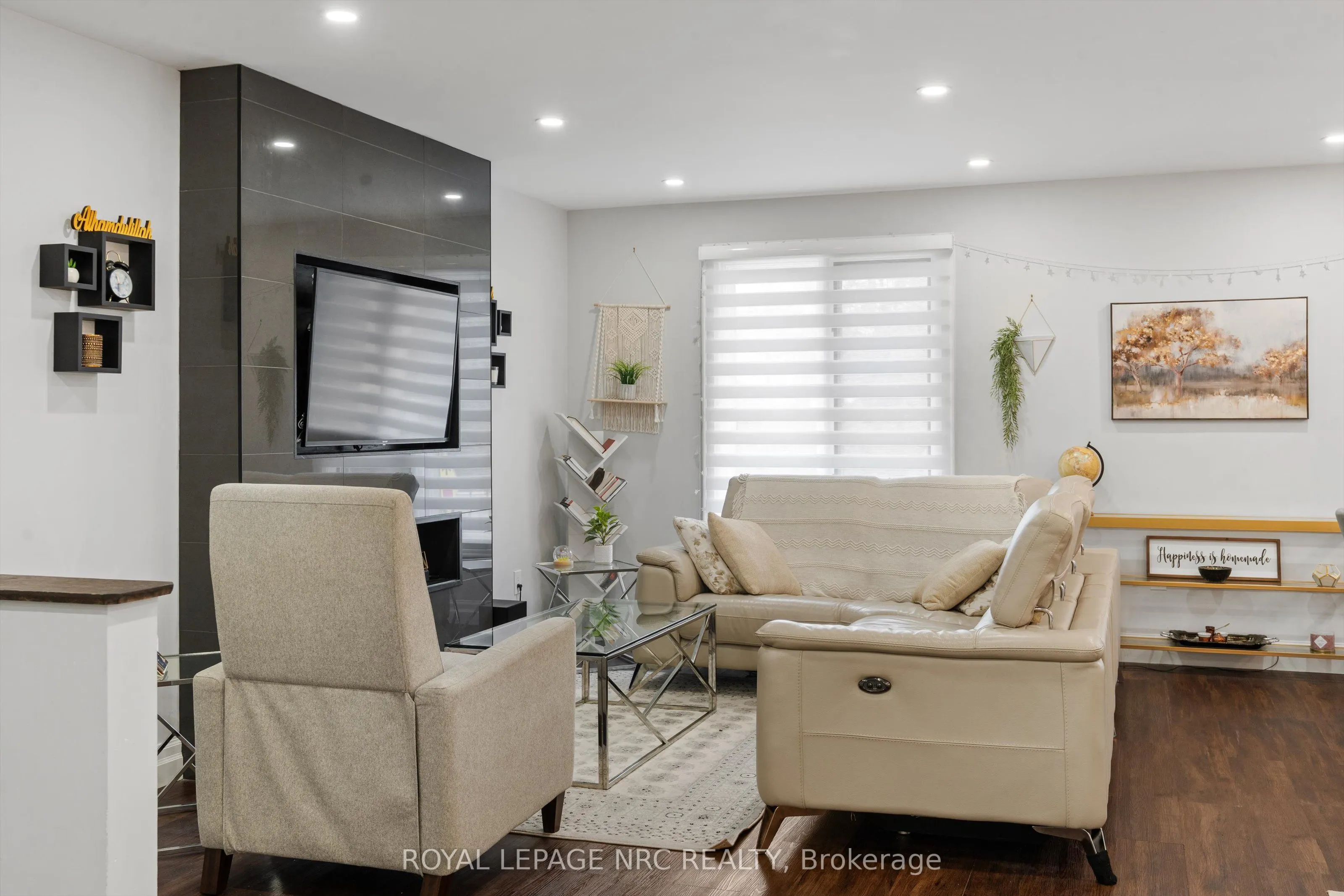 37 West Farmington Drive