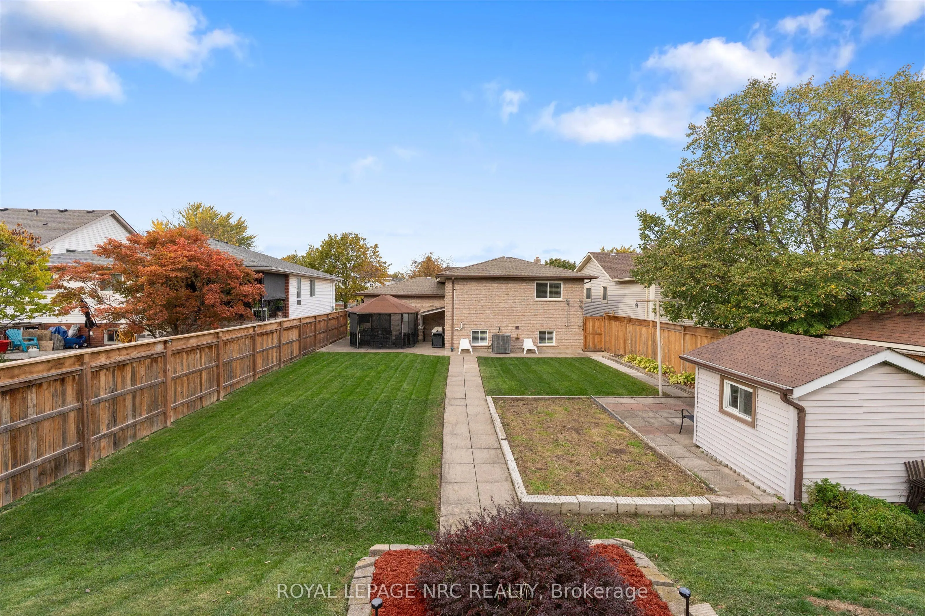 37 West Farmington Drive