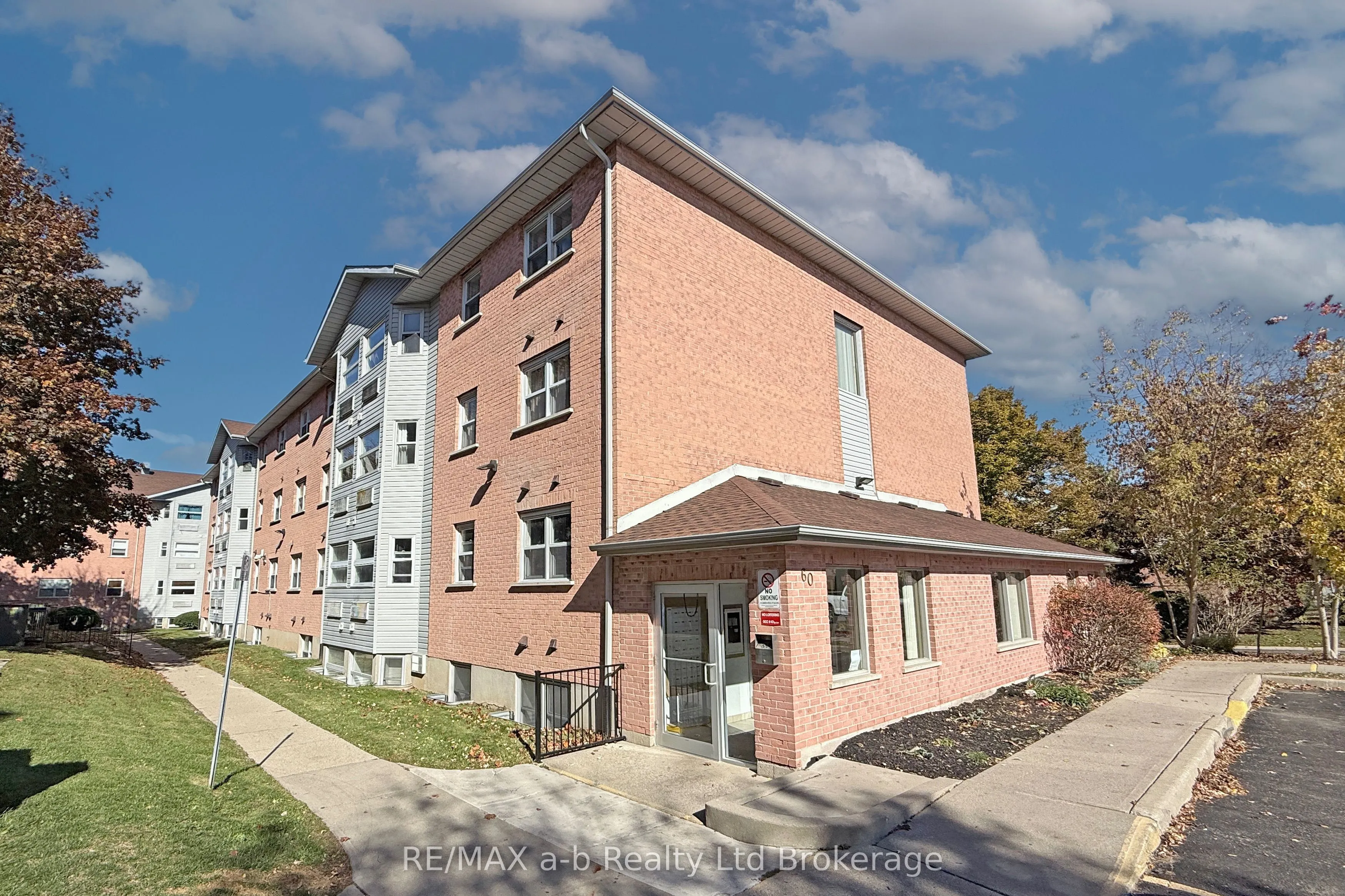 60 HIAWATHA Road, #47