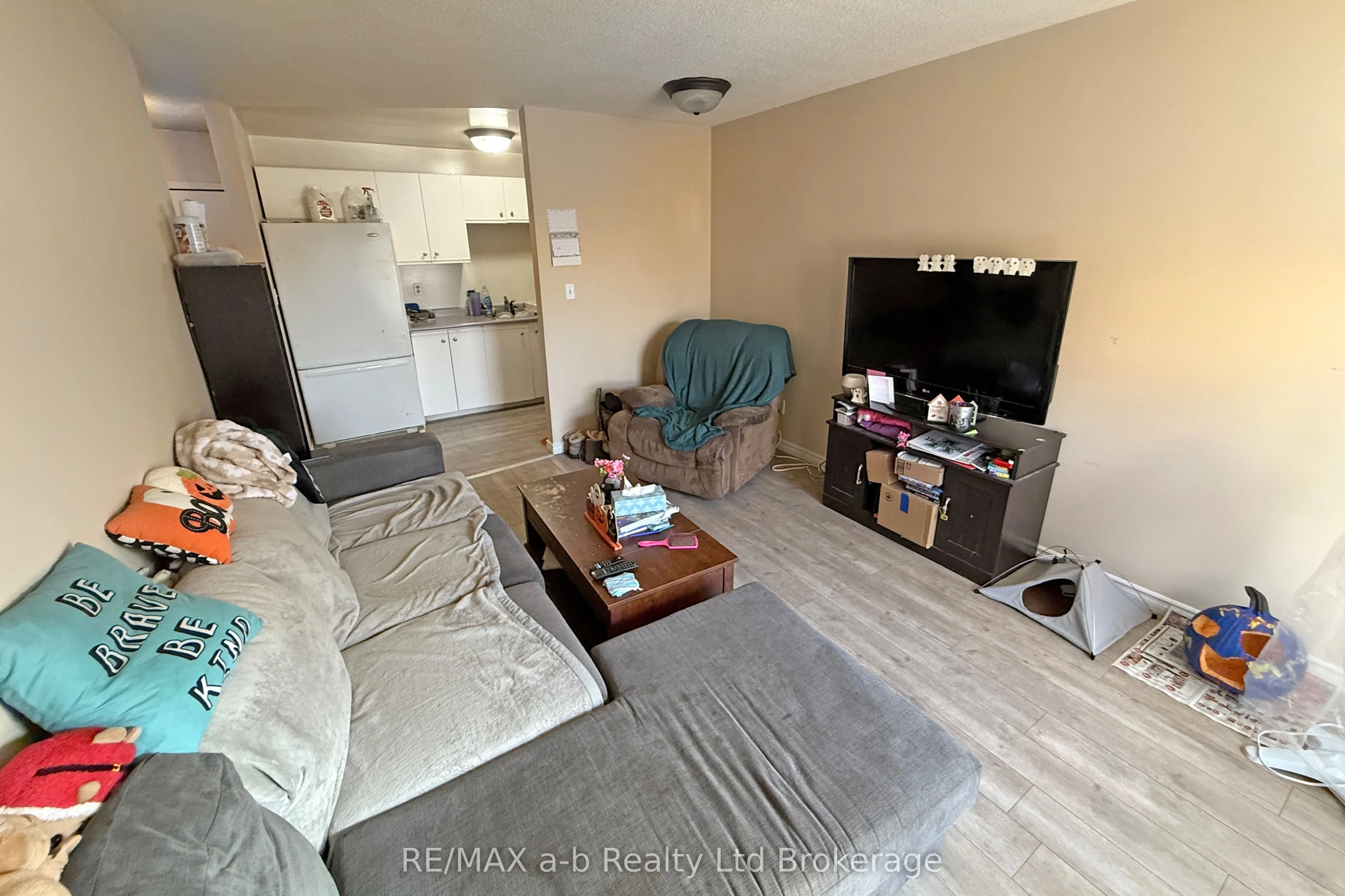 60 HIAWATHA Road, #47