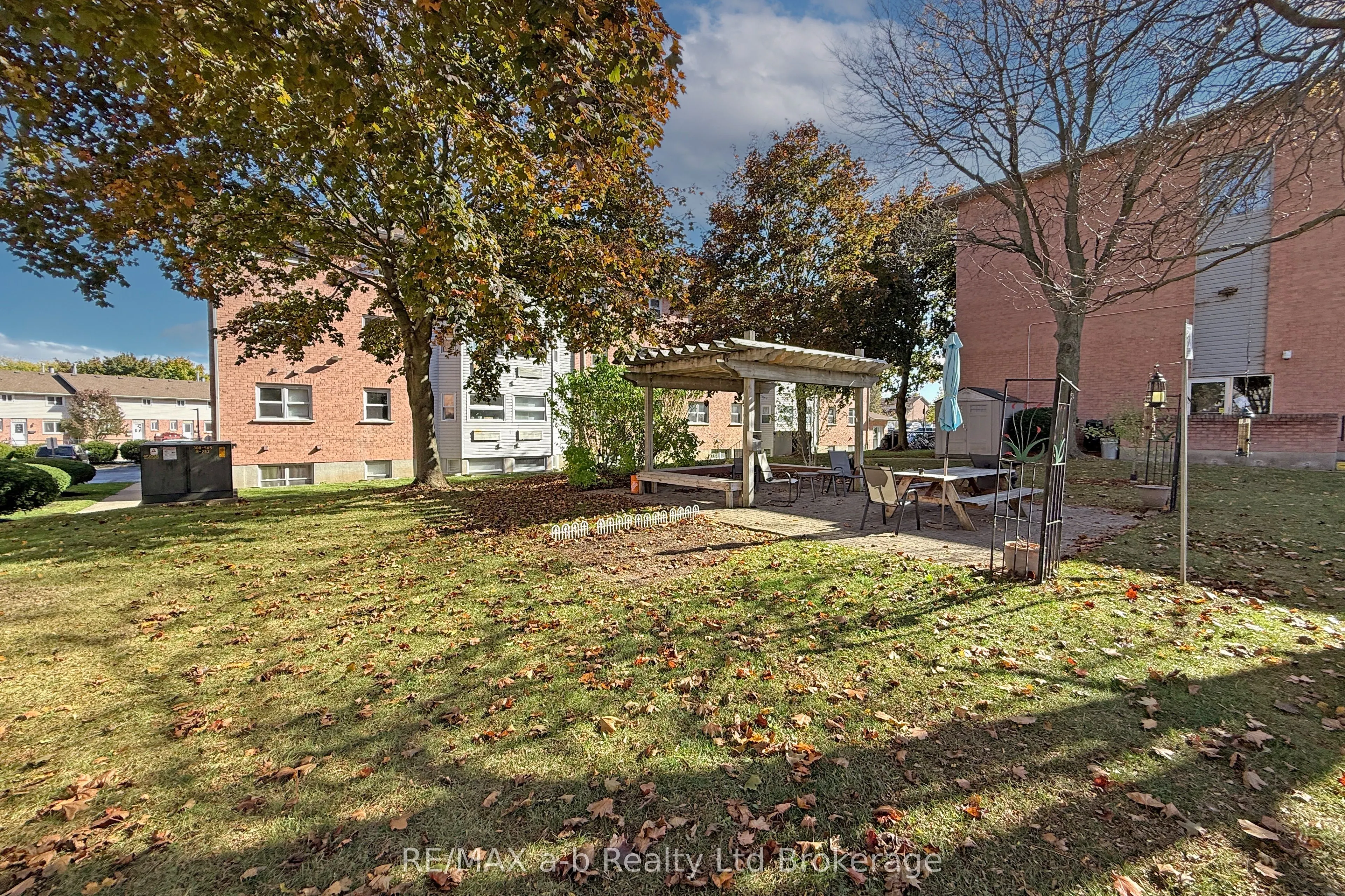 60 HIAWATHA Road, #47