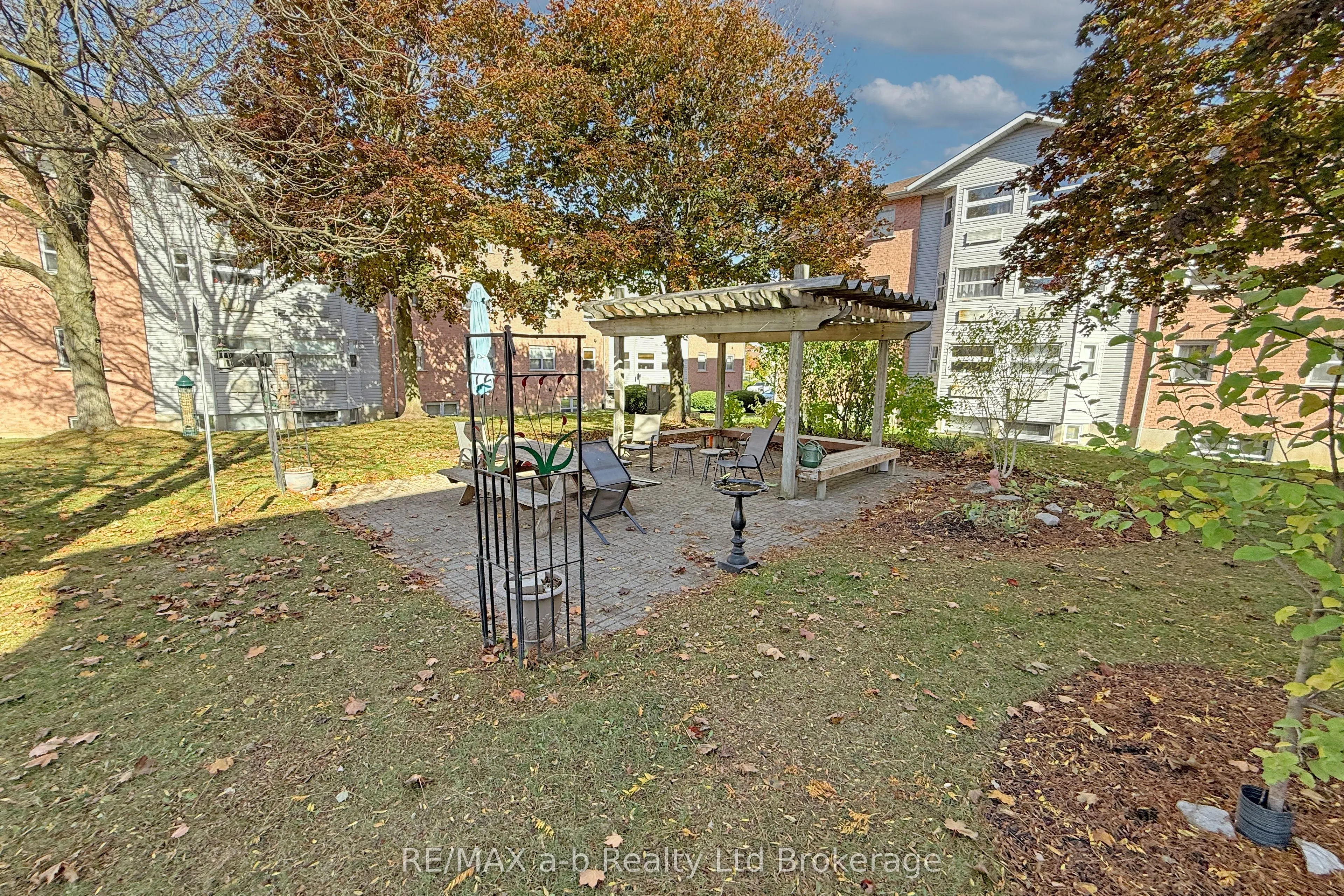 60 HIAWATHA Road, #47