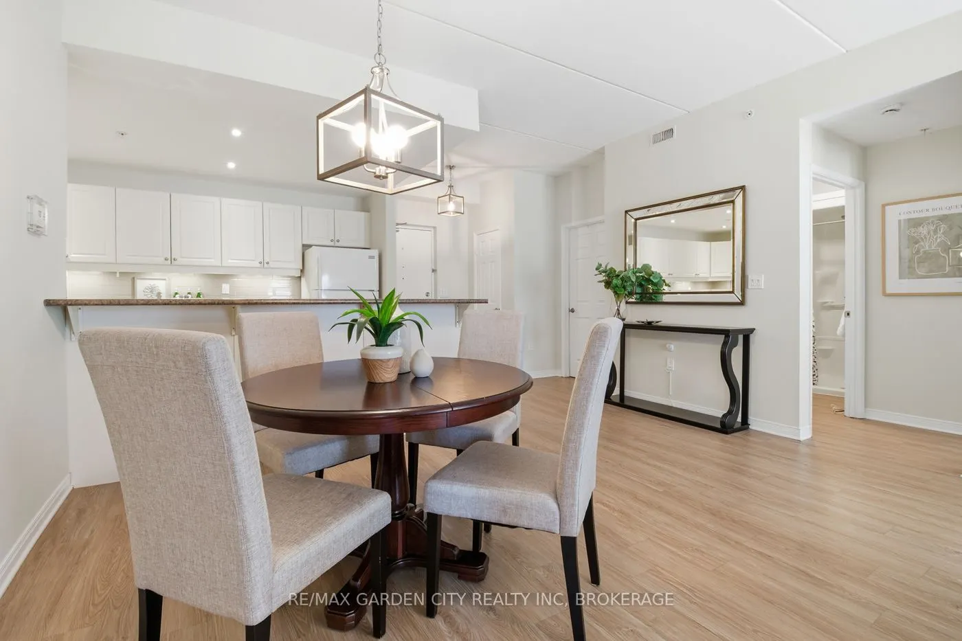 16 Sullivan Avenue, #307