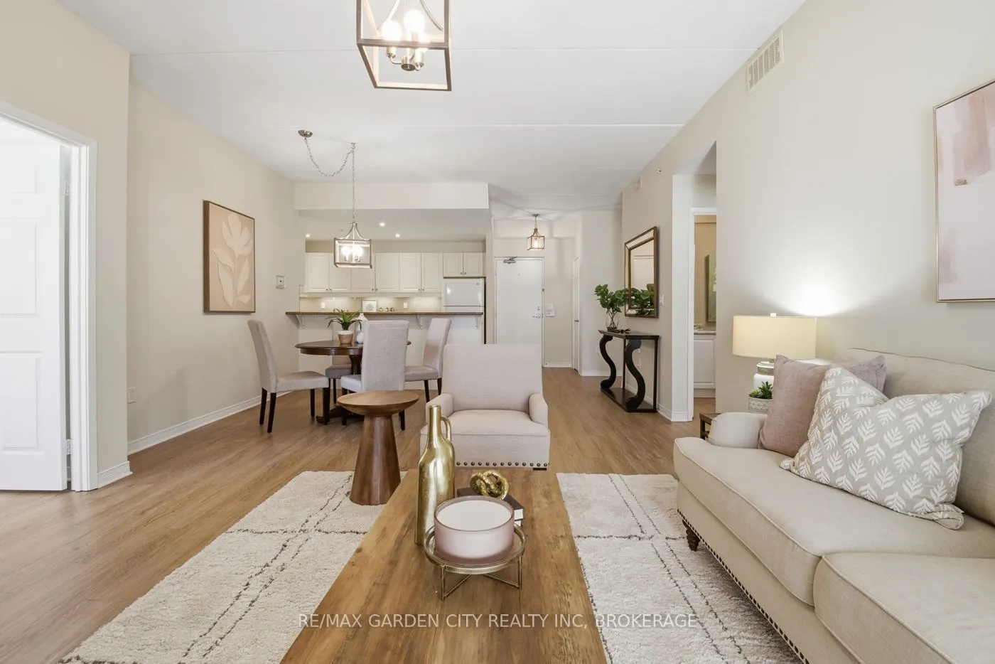 16 Sullivan Avenue, #307