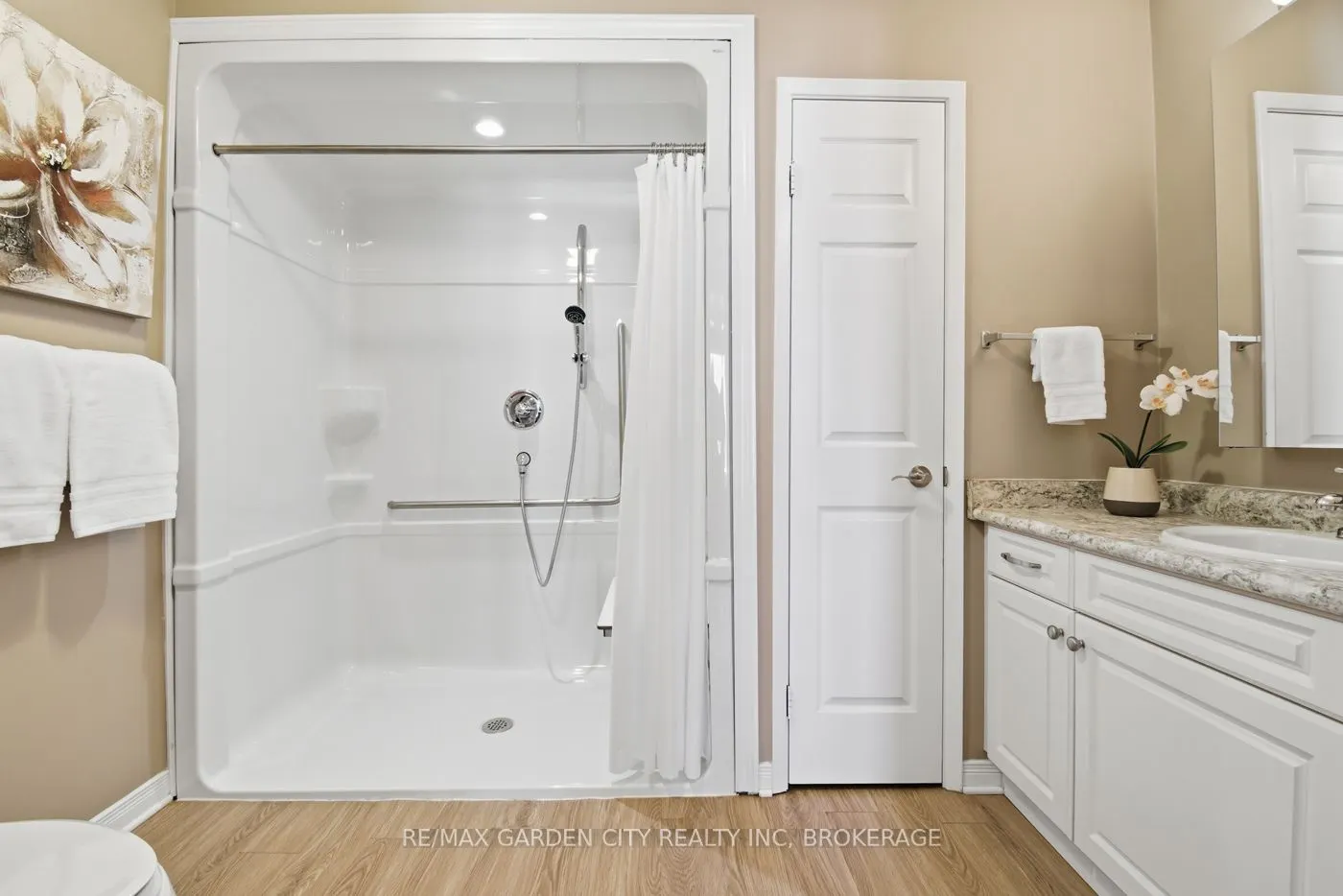 16 Sullivan Avenue, #307