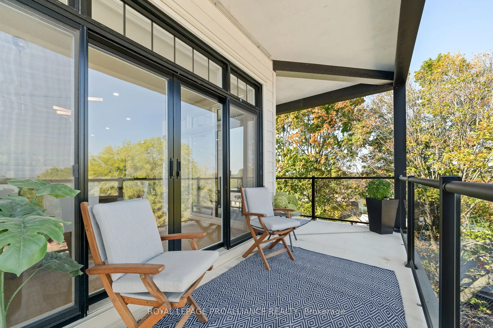 17 Cleave Avenue, #409