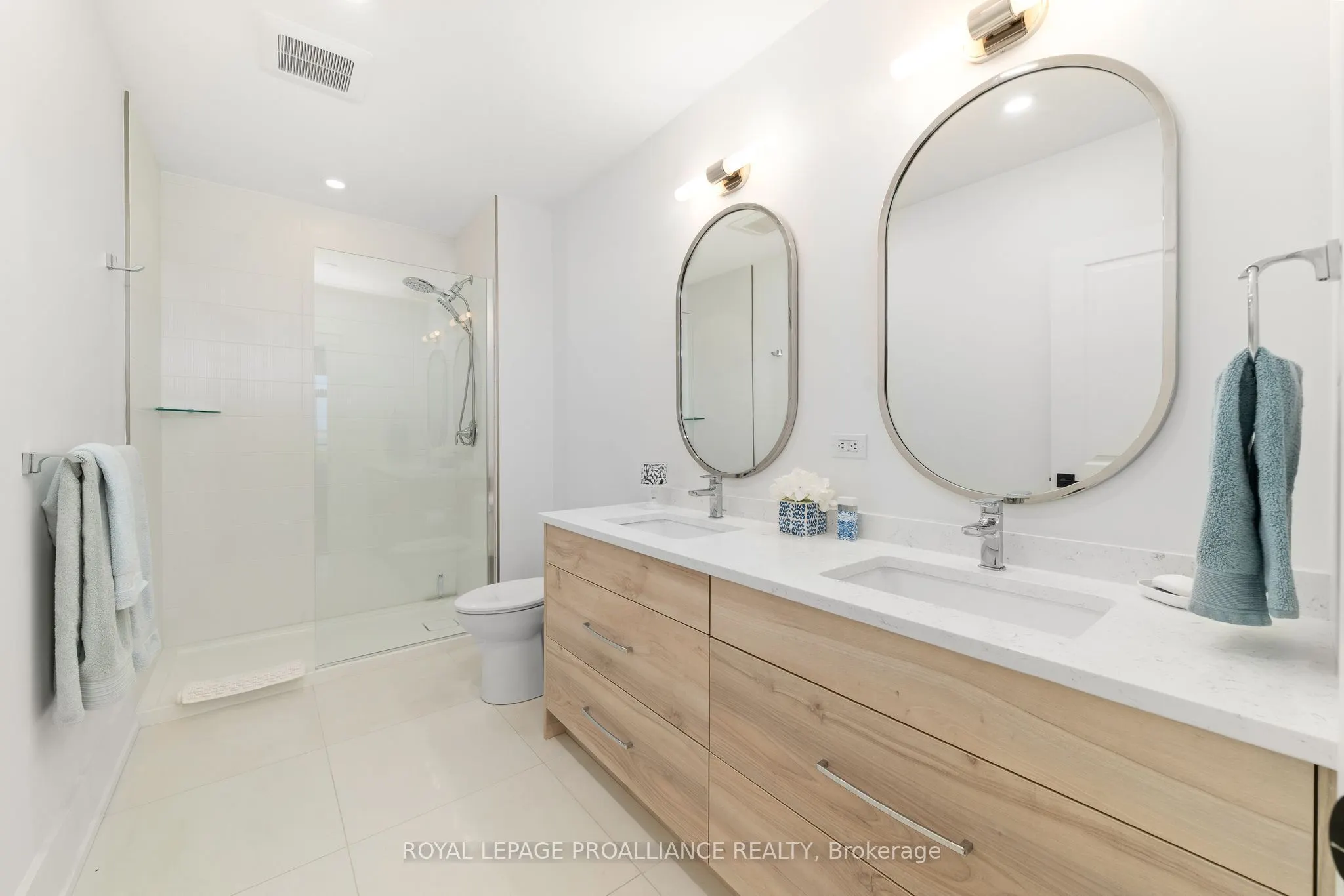 17 Cleave Avenue, #409