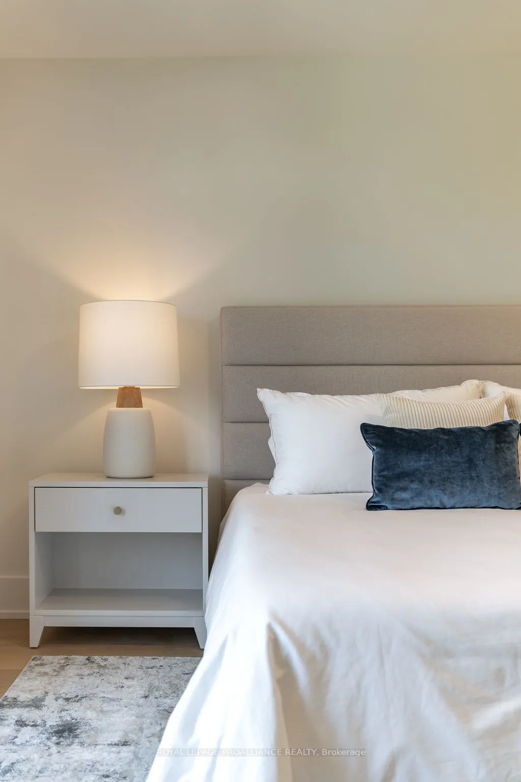 17 Cleave Avenue, #409